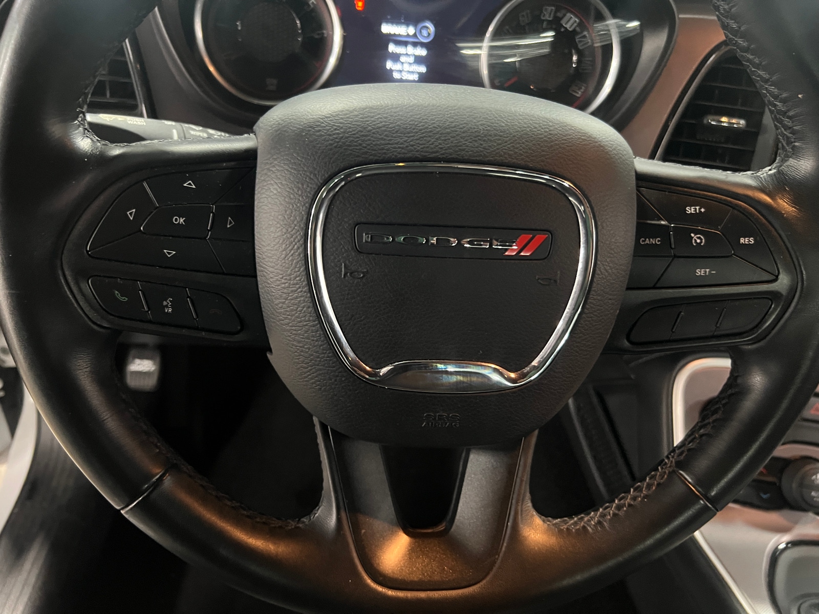 Thumbnail: 2022 Dodge Challenger - 4