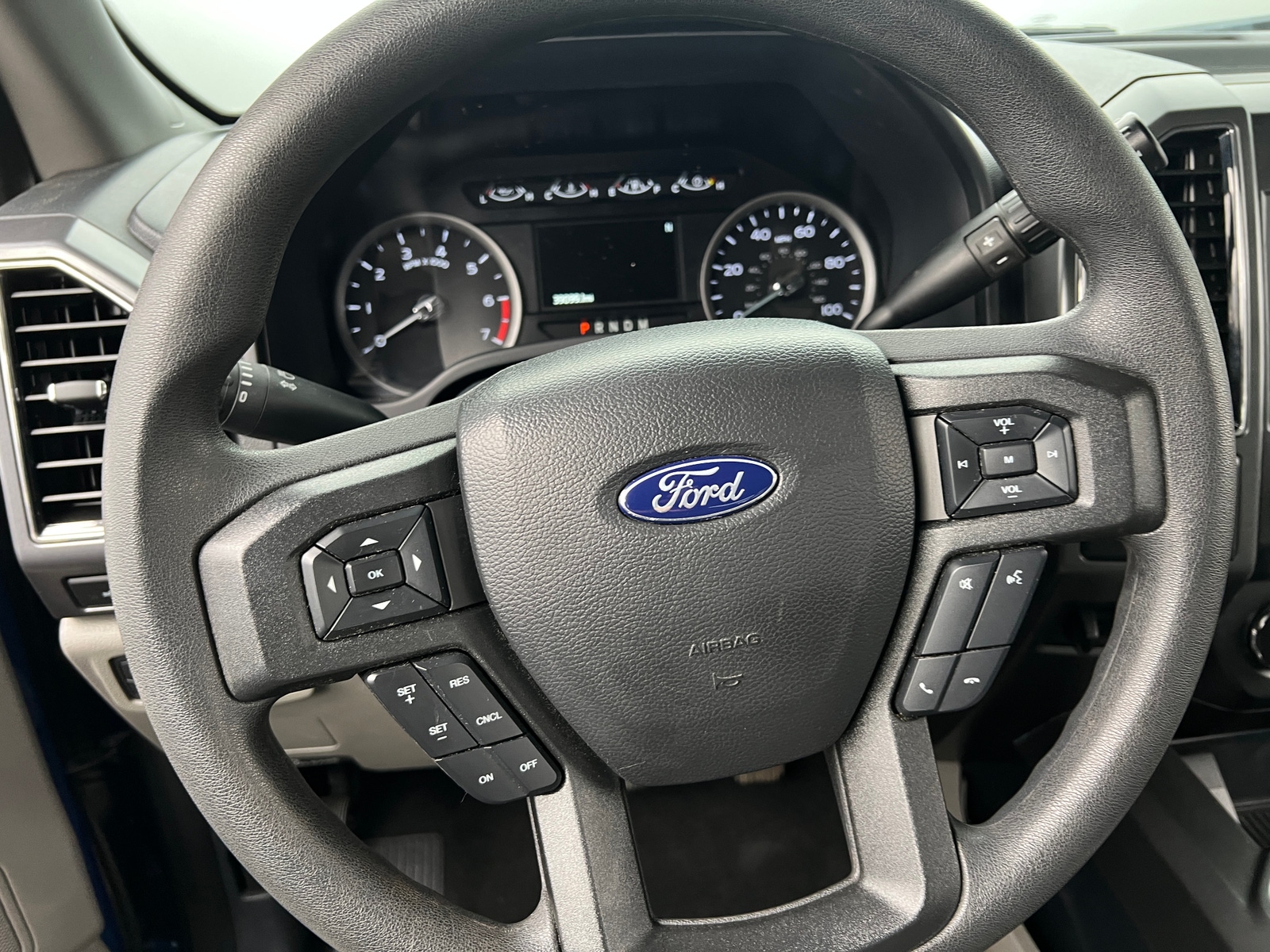 Thumbnail: 2022 Ford Econoline - 5
