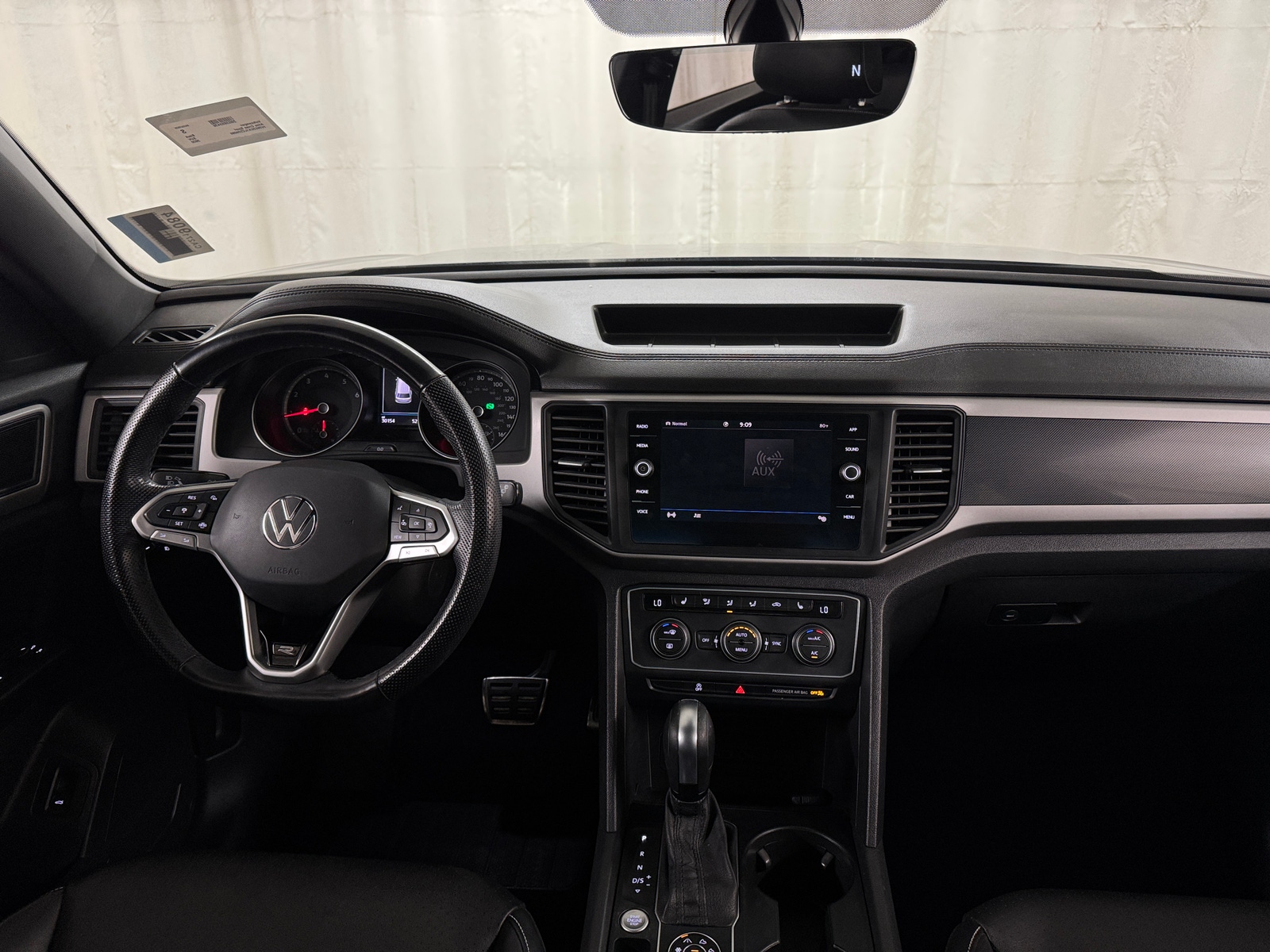 Thumbnail: 2020 Volkswagen Atlas - 2