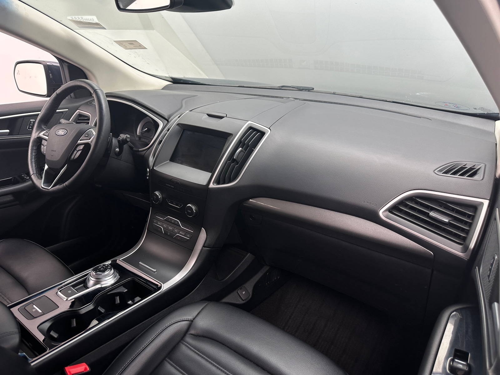 Thumbnail: 2019 Ford Edge - 3