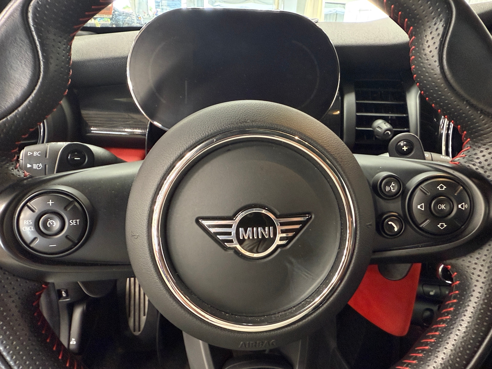 Thumbnail: 2021 MINI Cooper Hardtop - 5