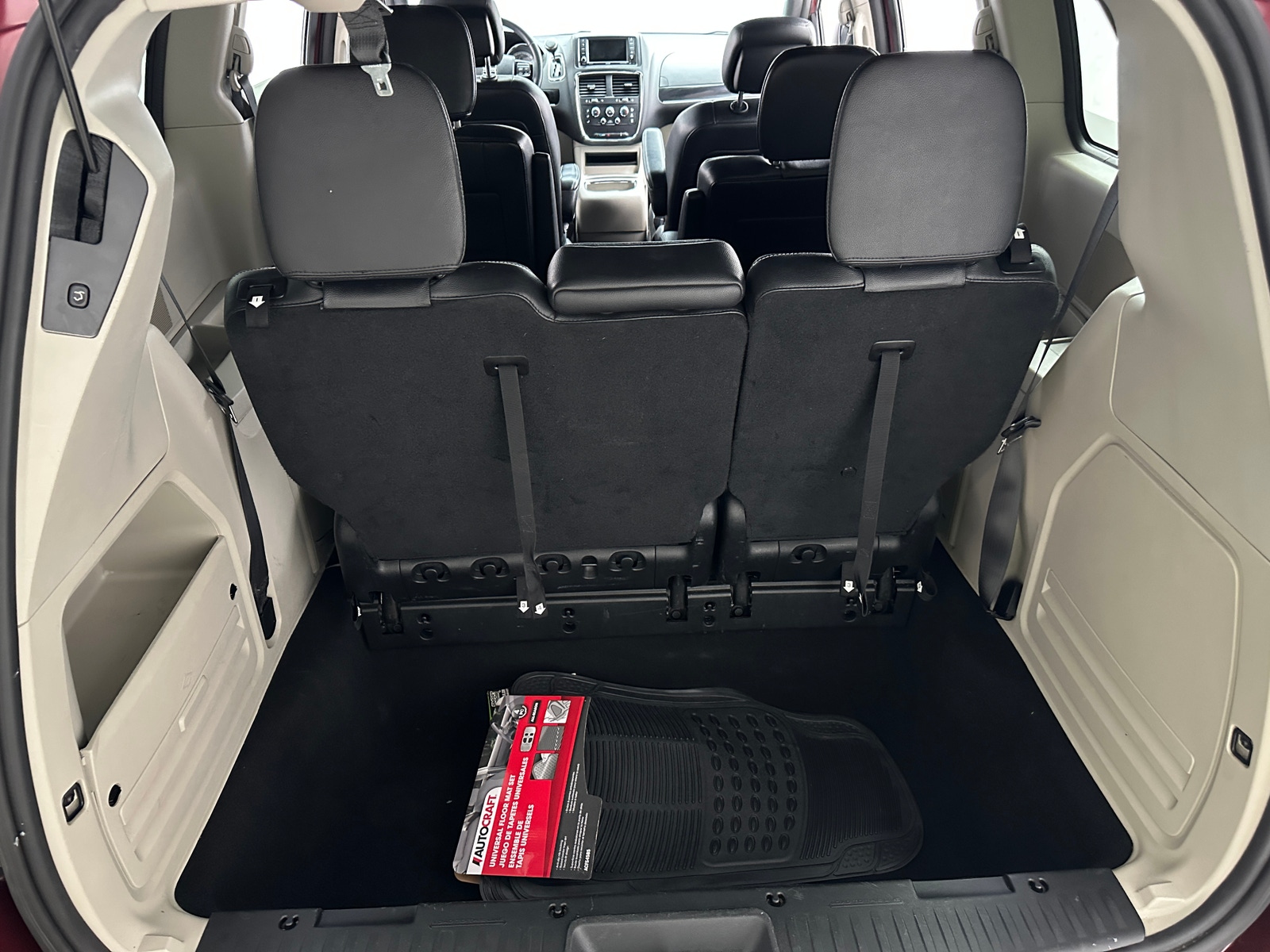 Thumbnail: 2018 Dodge Grand Caravan - 7