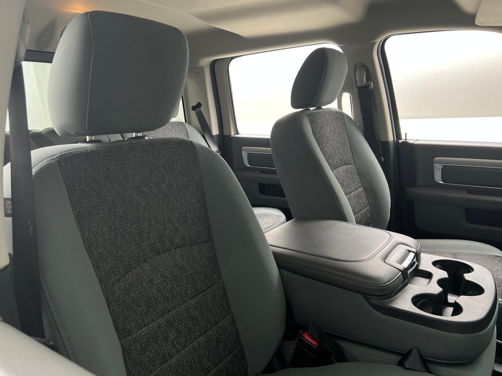 Thumbnail: 2019 RAM 1500 Classic - 2