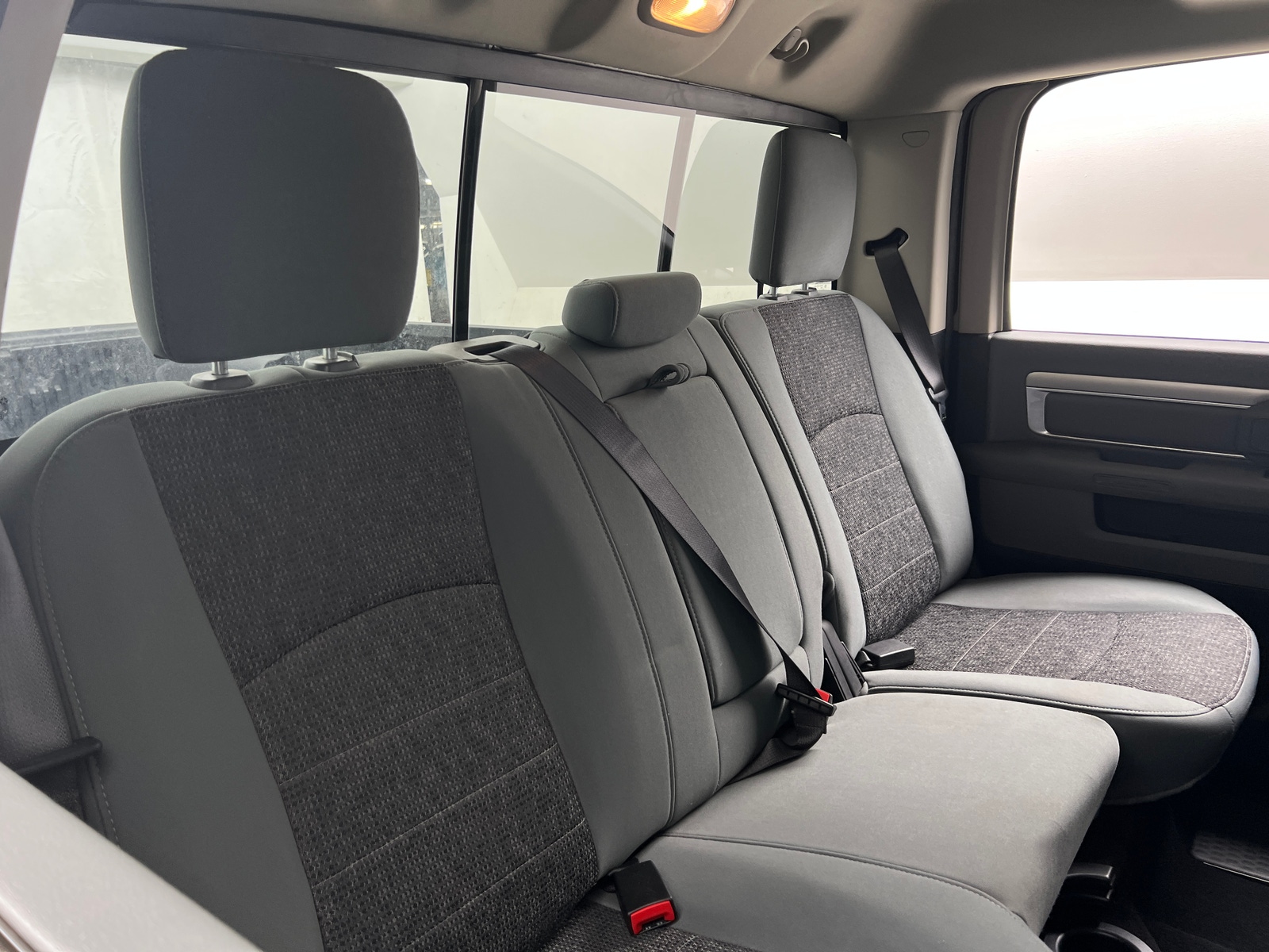 Thumbnail: 2019 RAM 1500 Classic - 6