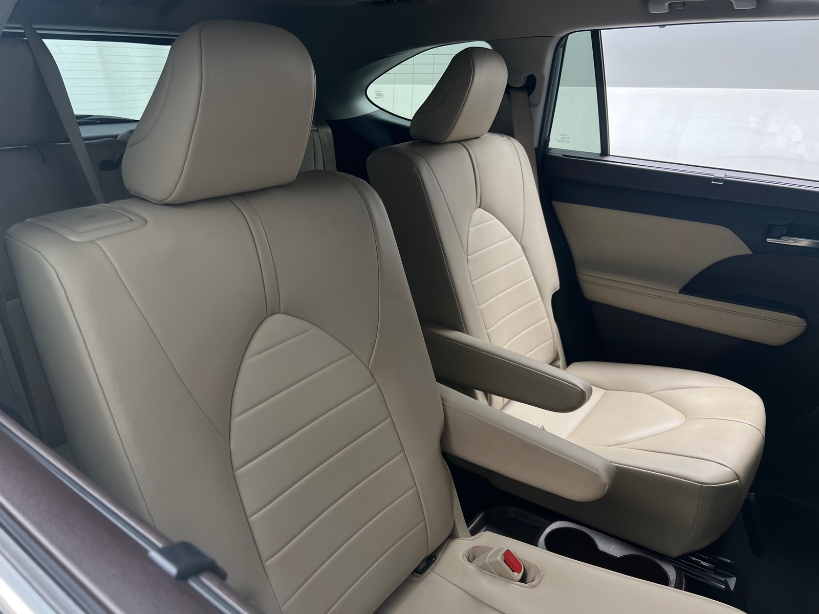Thumbnail: 2020 Toyota Highlander - 5