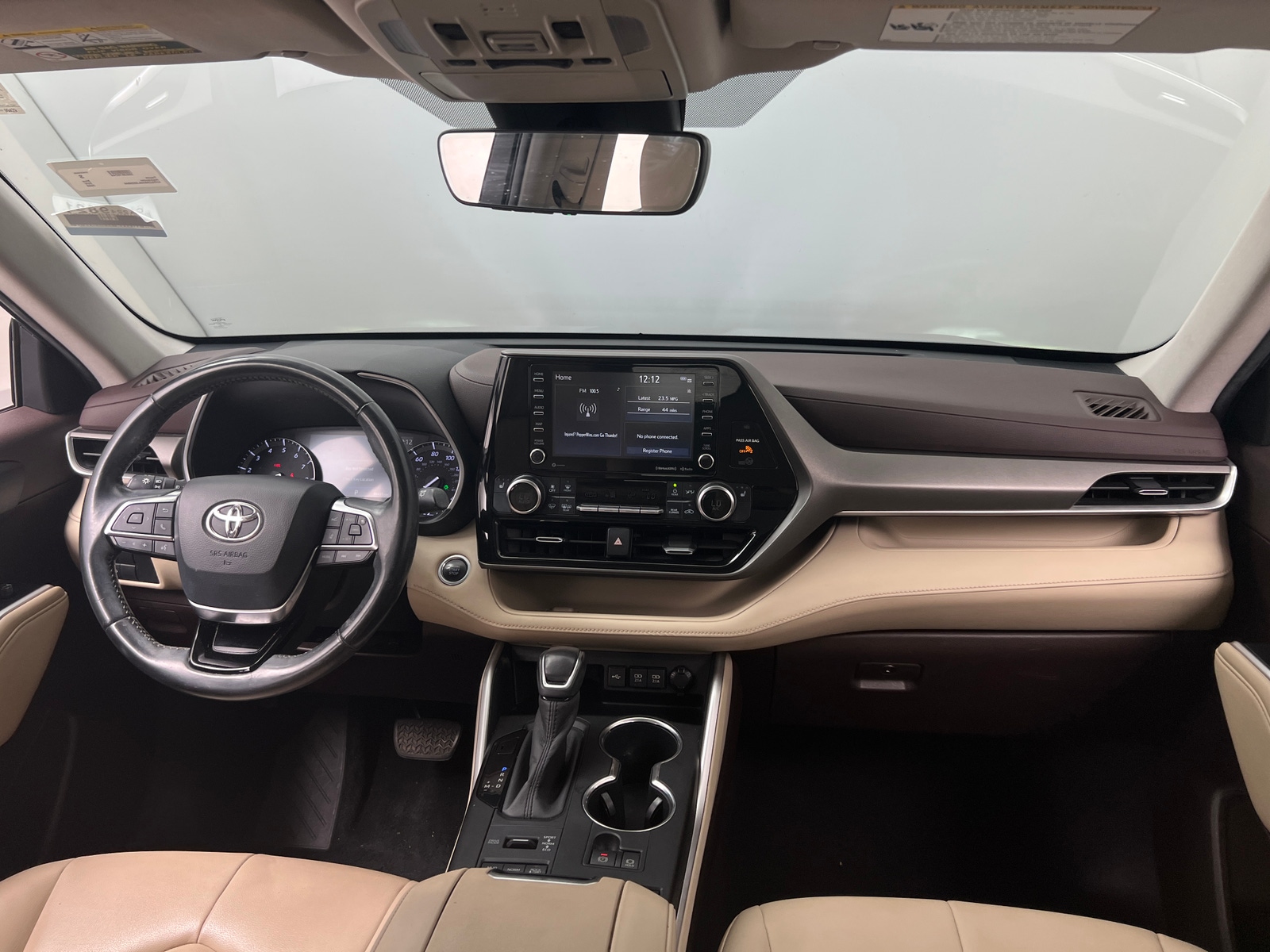Thumbnail: 2020 Toyota Highlander - 2