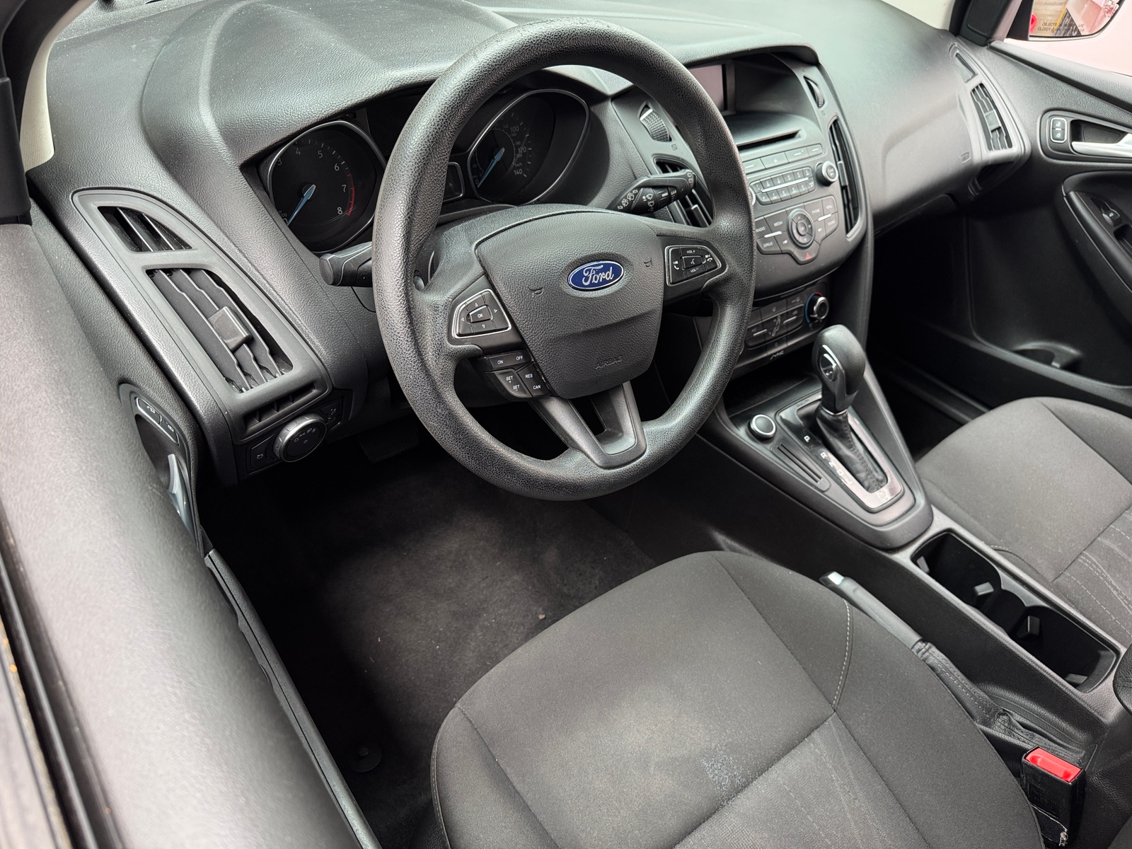 Thumbnail: 2017 Ford Focus - 3