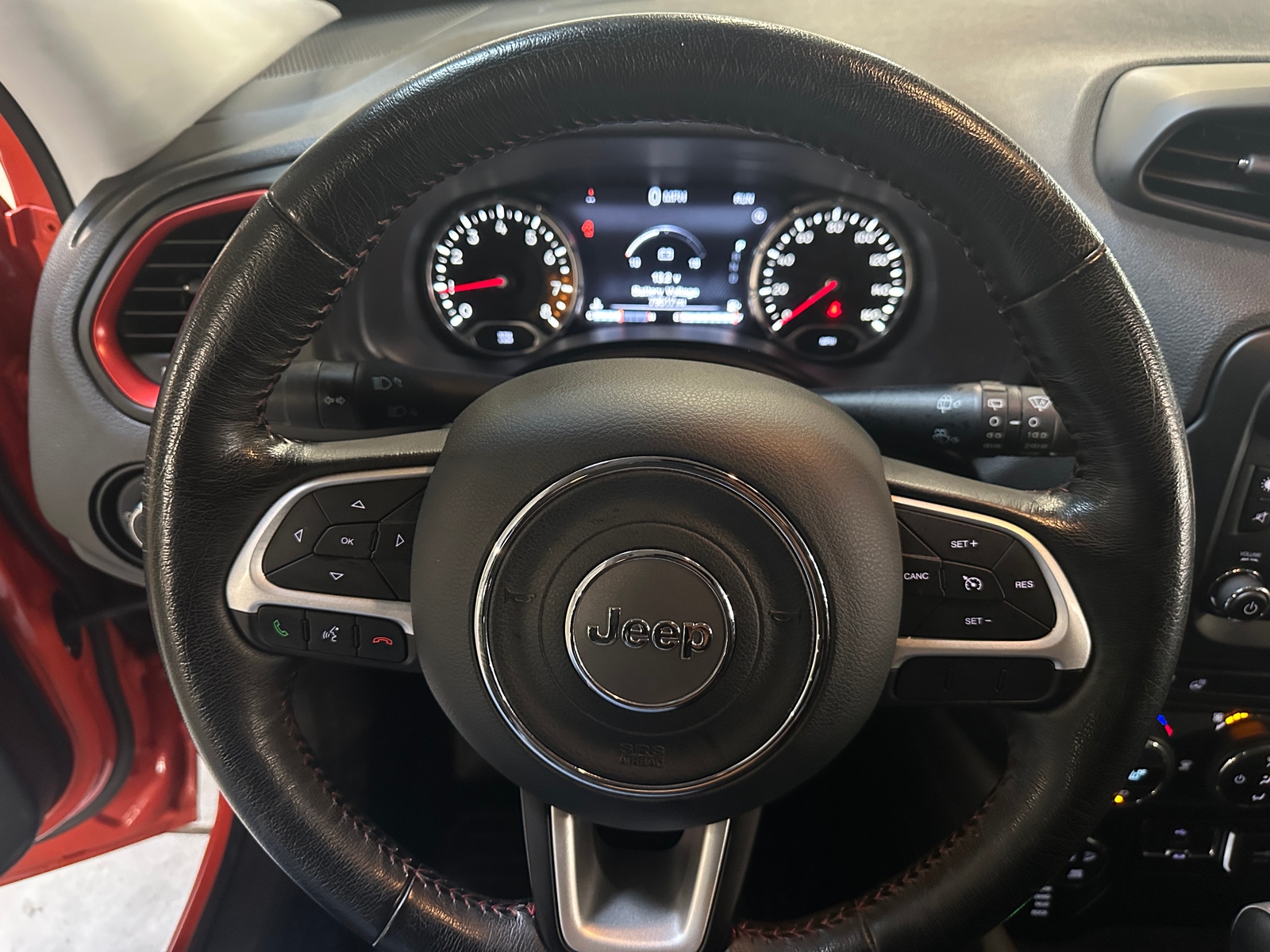 Thumbnail: 2017 Jeep Renegade - 4