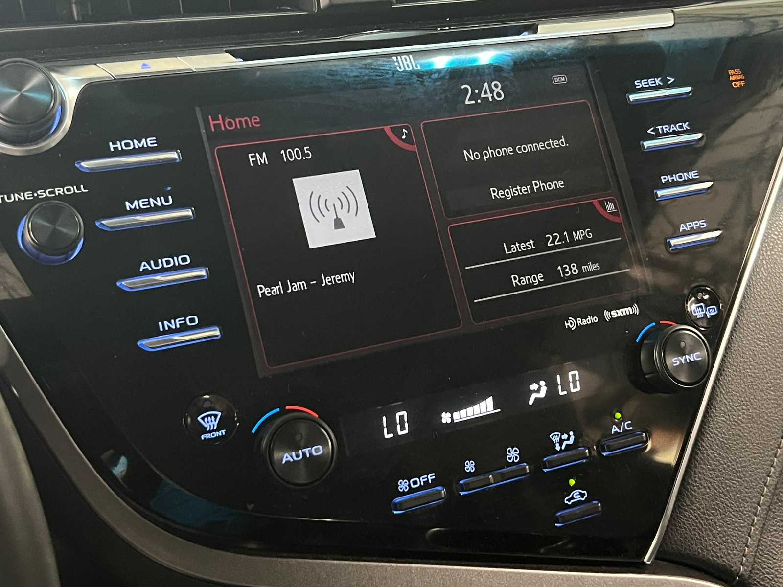 Thumbnail: 2018 Toyota Camry - 3