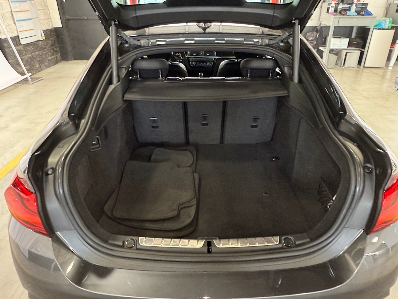 Thumbnail: 2019 BMW 4 Series - 6
