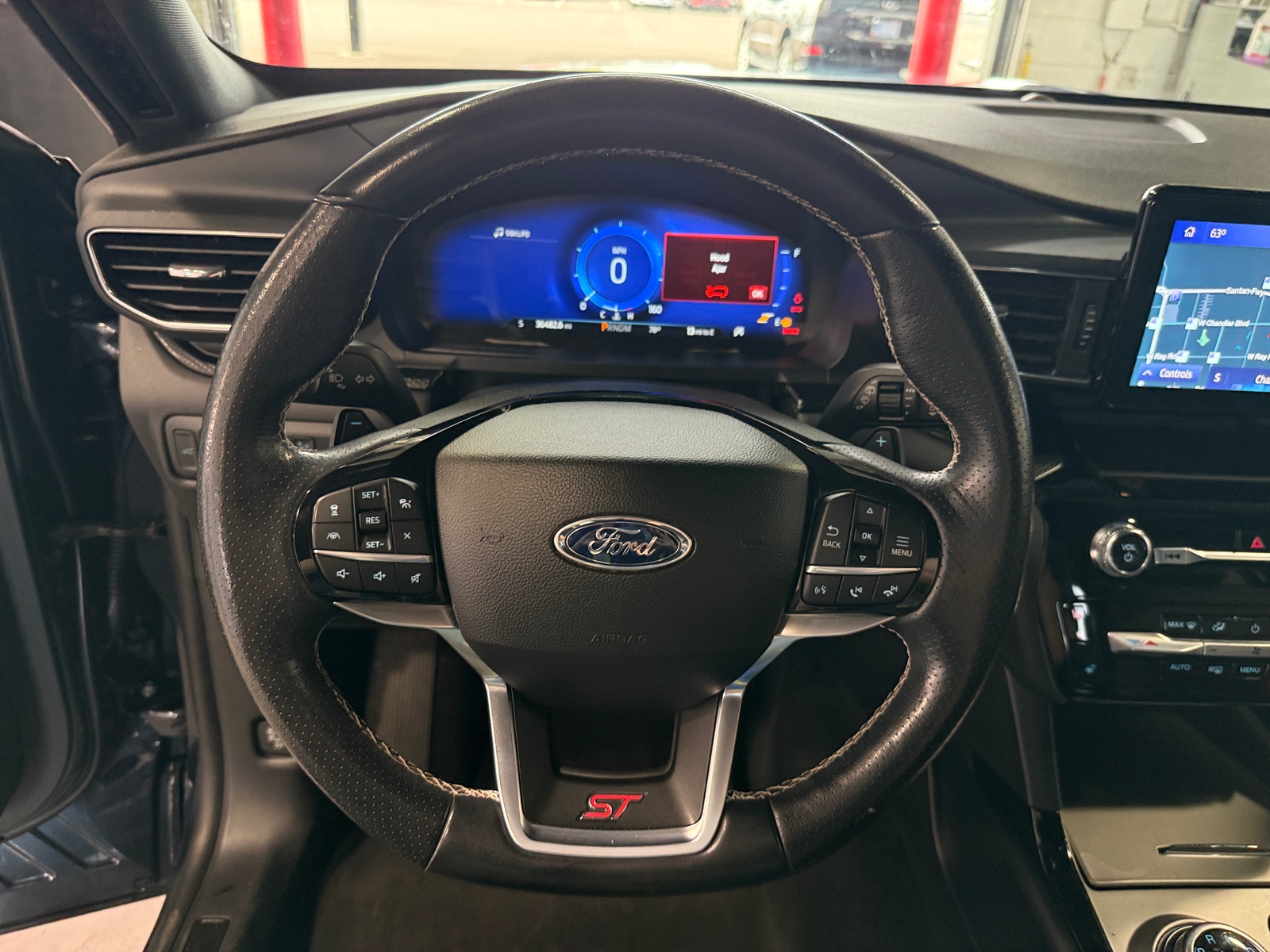 Thumbnail: 2022 Ford Explorer - 4
