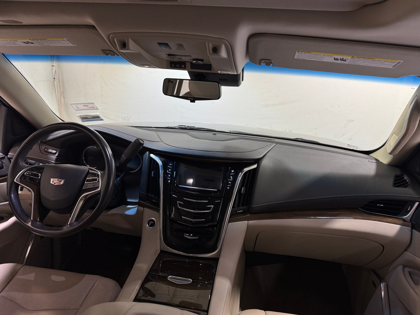 Thumbnail: 2019 Cadillac Escalade - 2