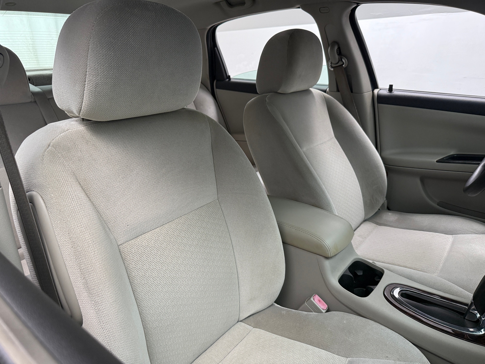 Thumbnail: 2015 Chevrolet Impala - 2