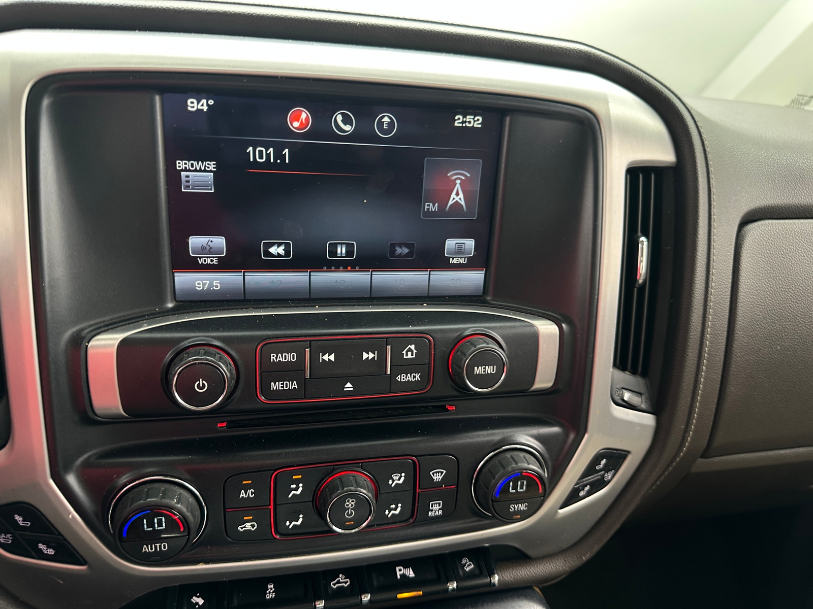 Thumbnail: 2014 GMC Sierra 1500 - 3