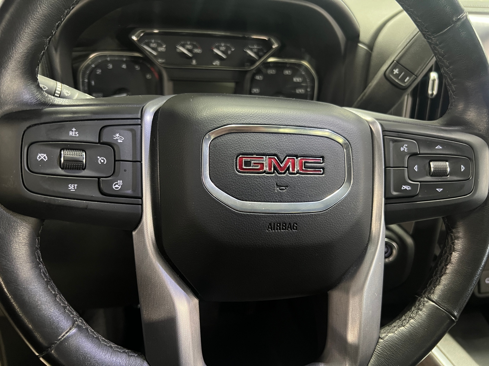 Thumbnail: 2021 GMC Sierra 1500 - 4