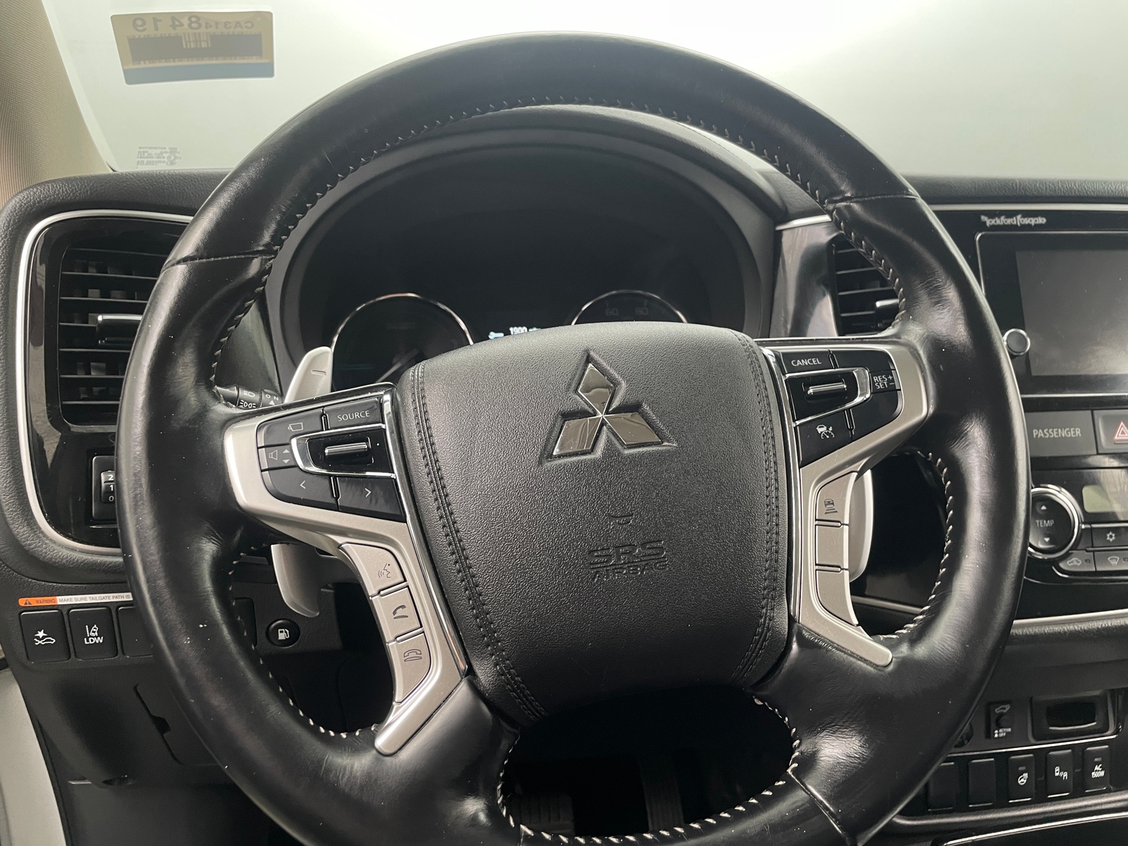 Thumbnail: 2018 Mitsubishi Outlander - 4