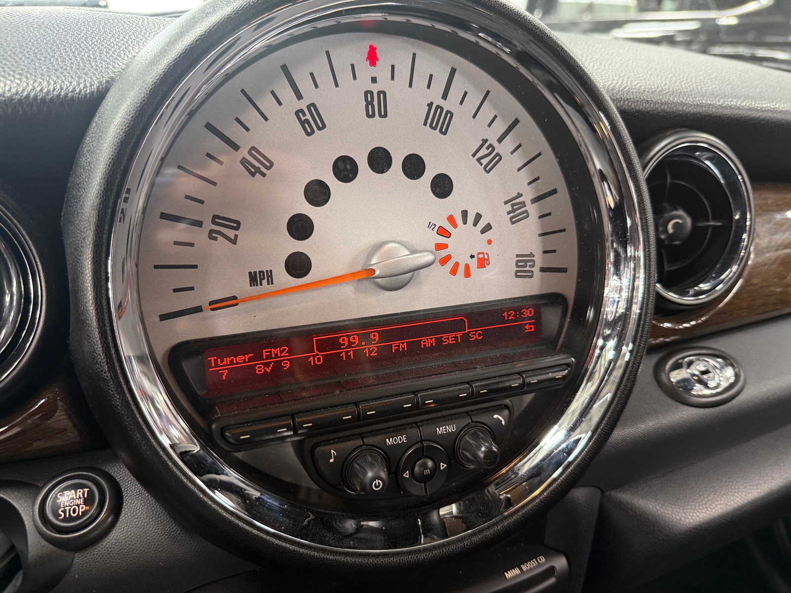 Thumbnail: 2012 MINI Cooper Roadster - 3