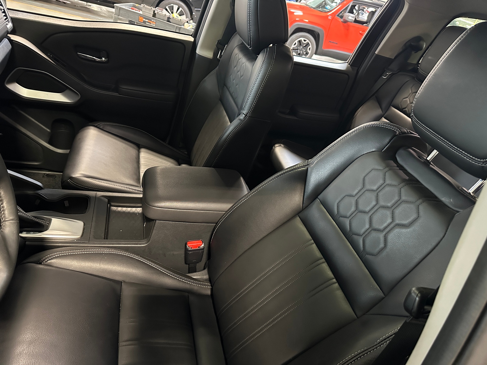 Thumbnail: 2024 Nissan Frontier - 2