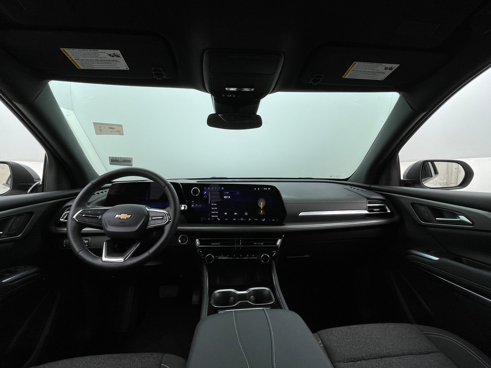Thumbnail: 2024 Chevrolet Traverse - 3