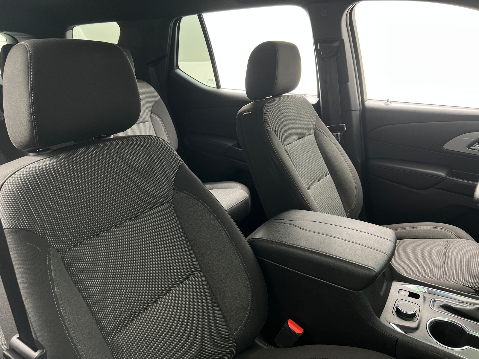 Thumbnail: 2022 Chevrolet Traverse - 2