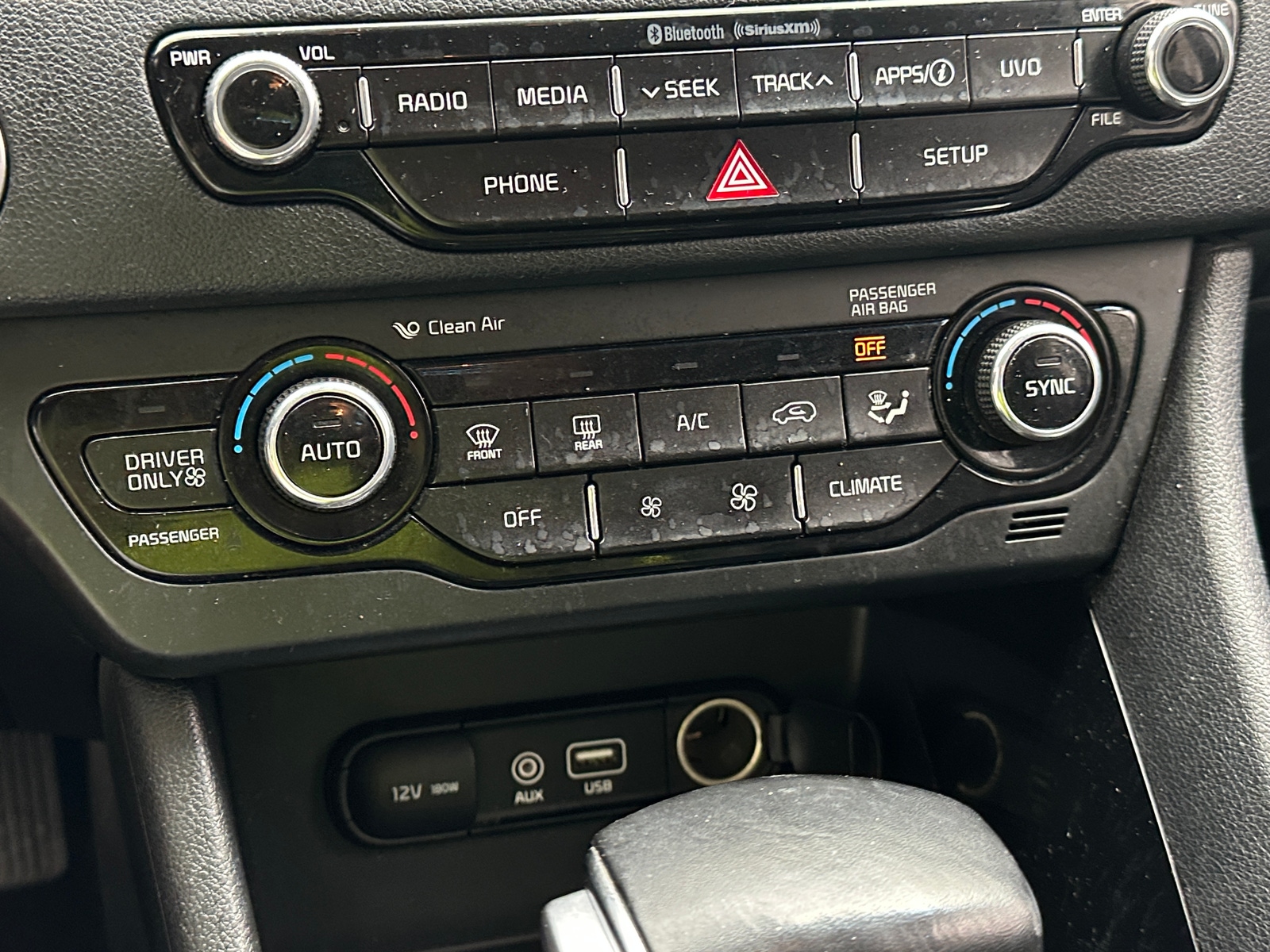 Thumbnail: 2018 Kia Niro - 3