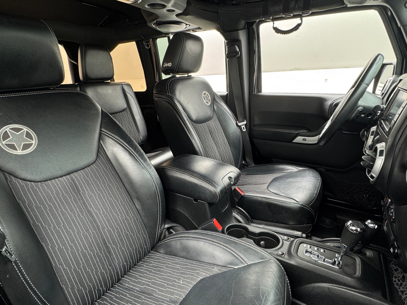 Thumbnail: 2014 Jeep Wrangler - 2