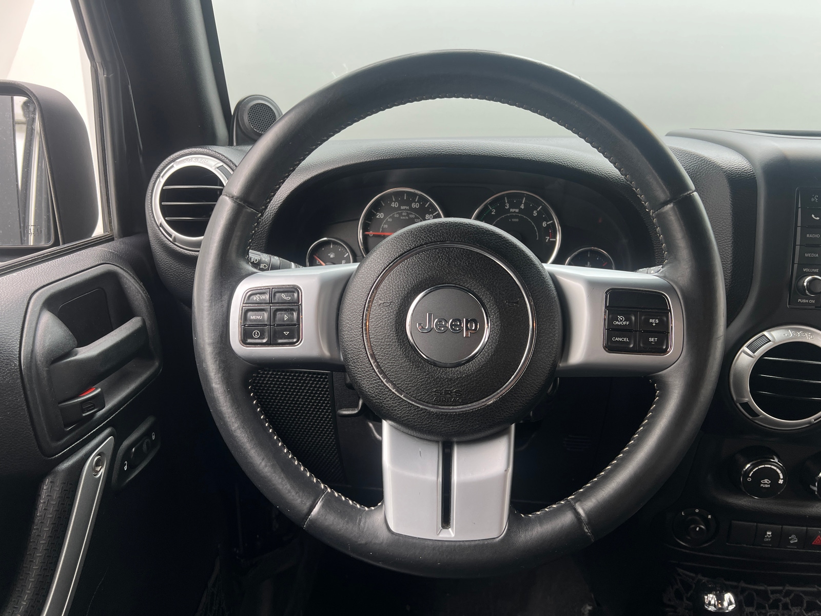 Thumbnail: 2014 Jeep Wrangler - 5