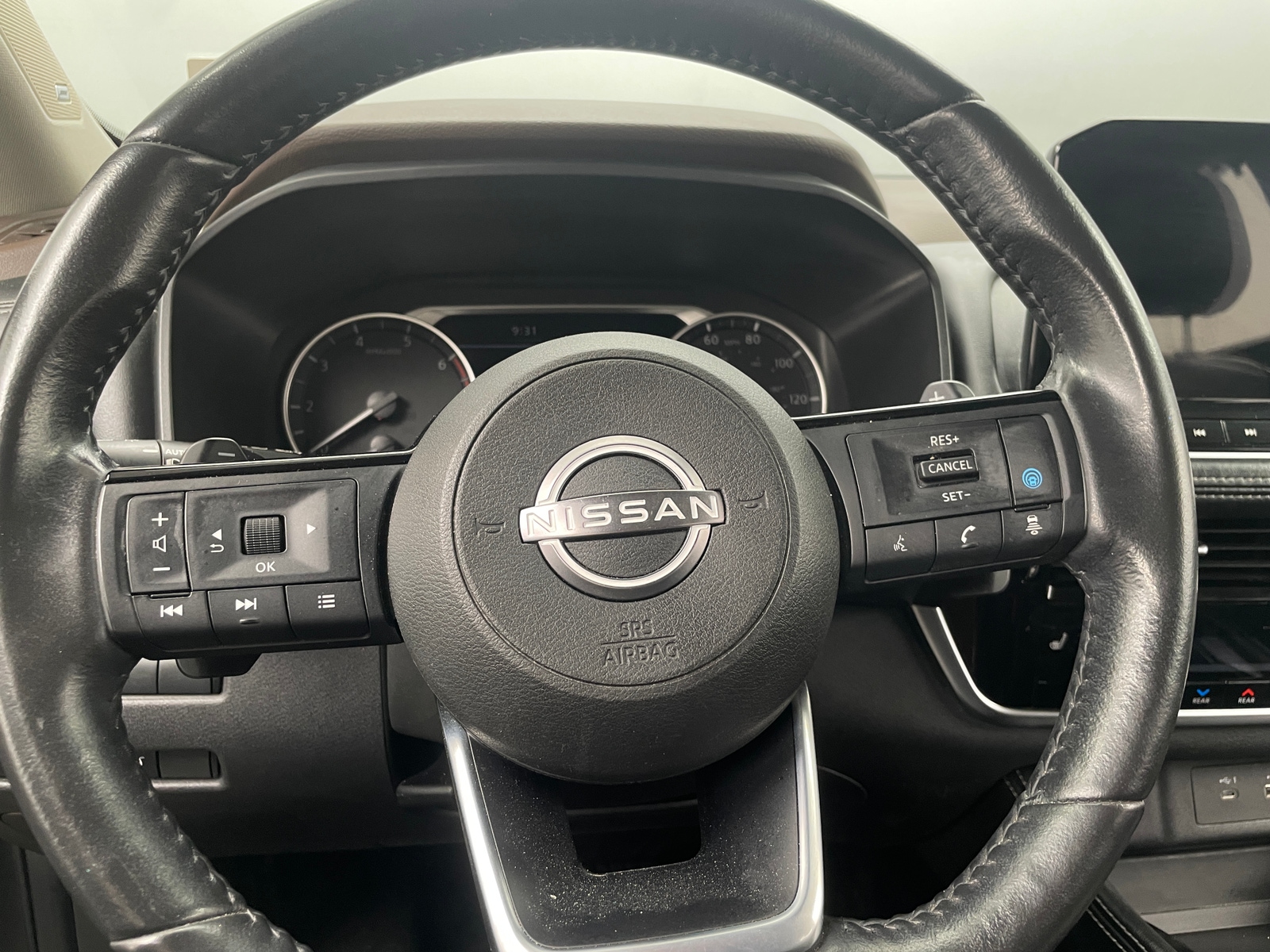 Thumbnail: 2023 Nissan Rogue - 4