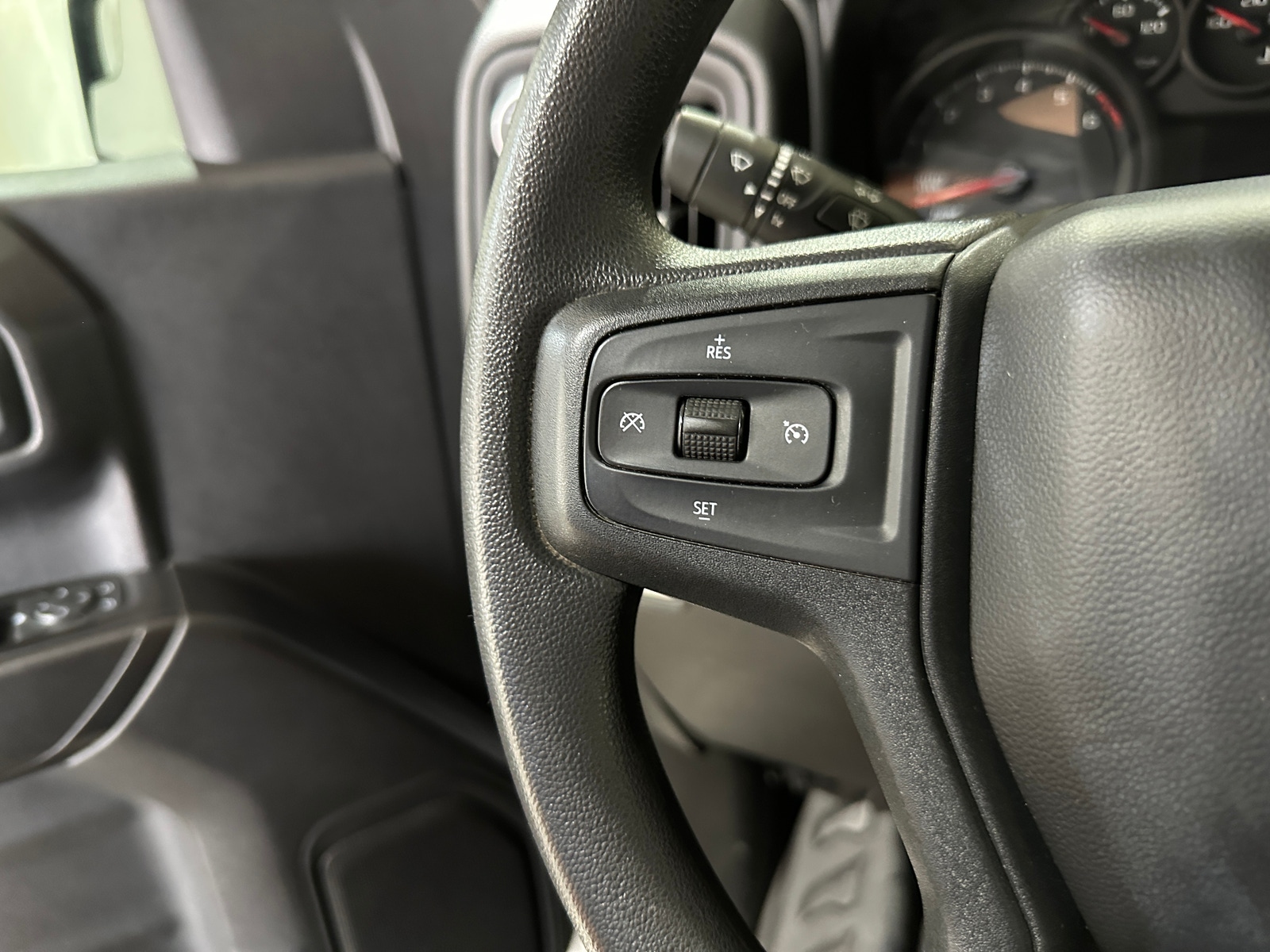 Thumbnail: 2022 Chevrolet Silverado 1500 - 4