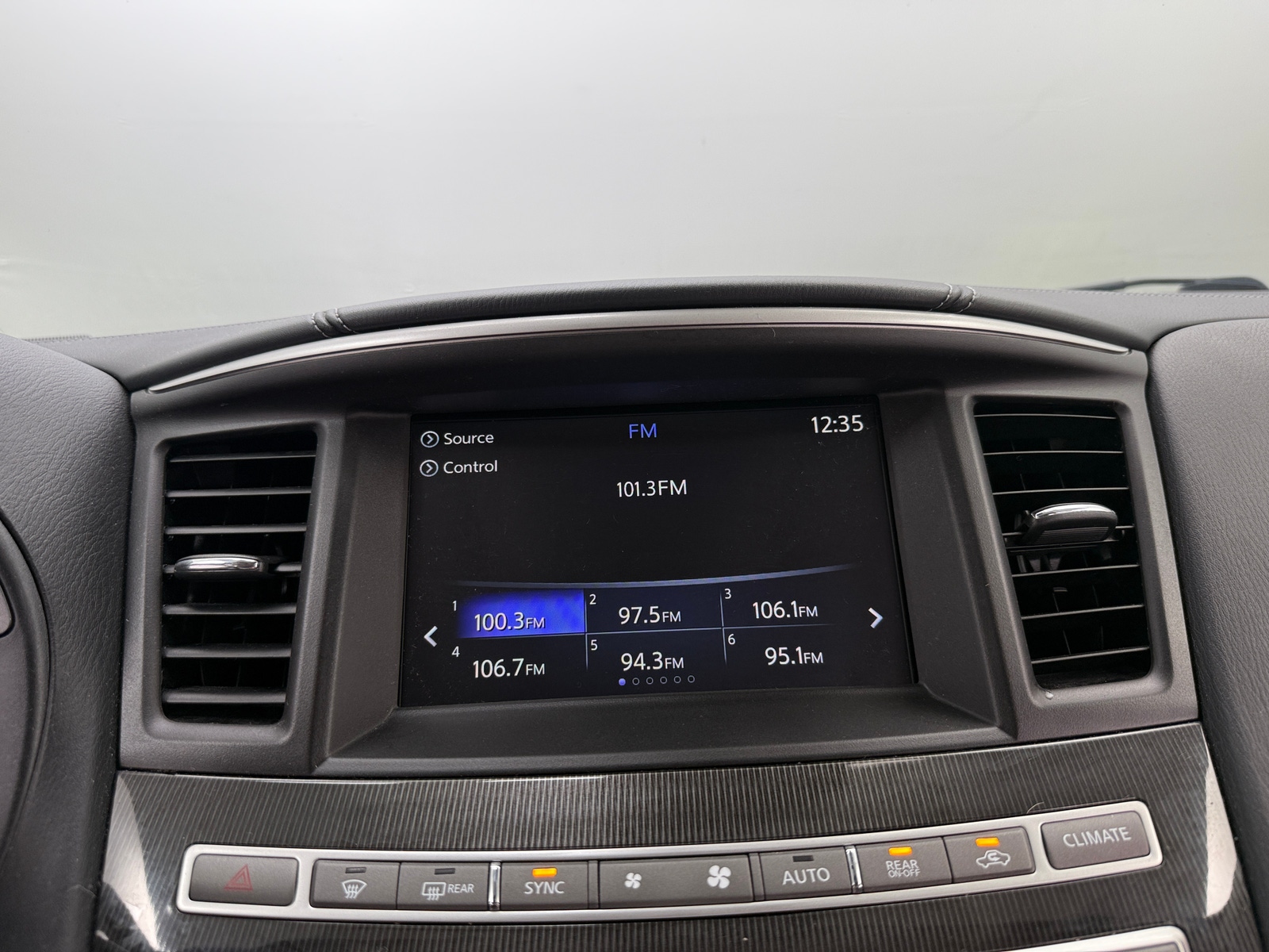 Thumbnail: 2019 INFINITI QX60 - 3