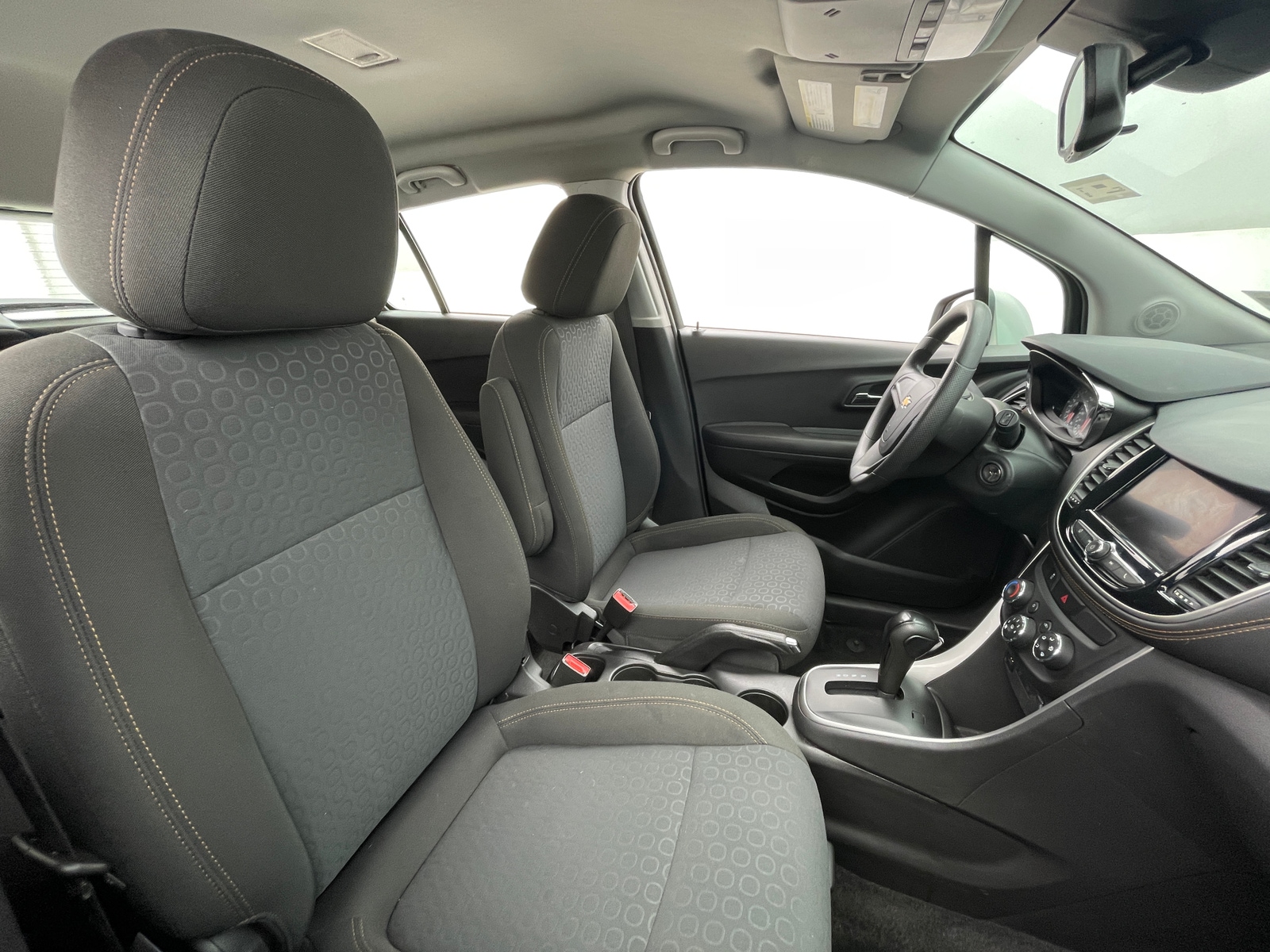 Thumbnail: 2020 Chevrolet Trax - 2
