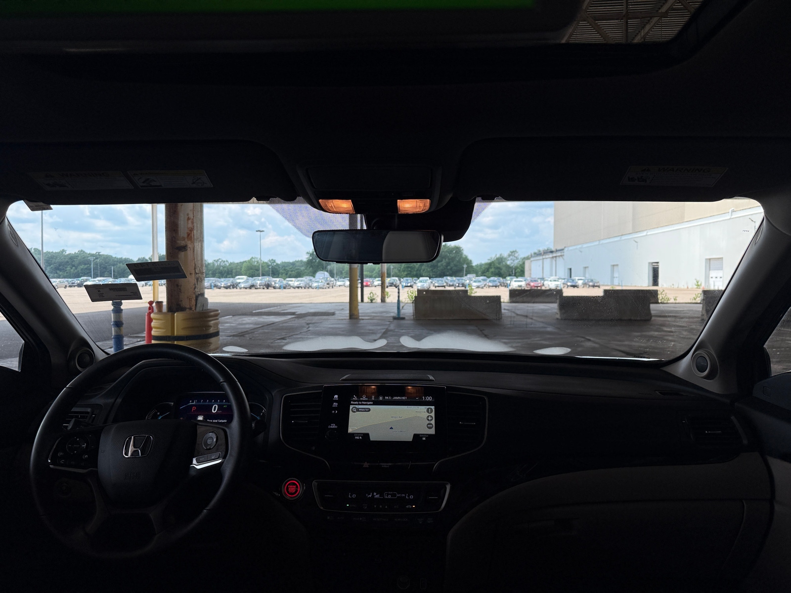 Thumbnail: 2019 Honda Pilot - 2