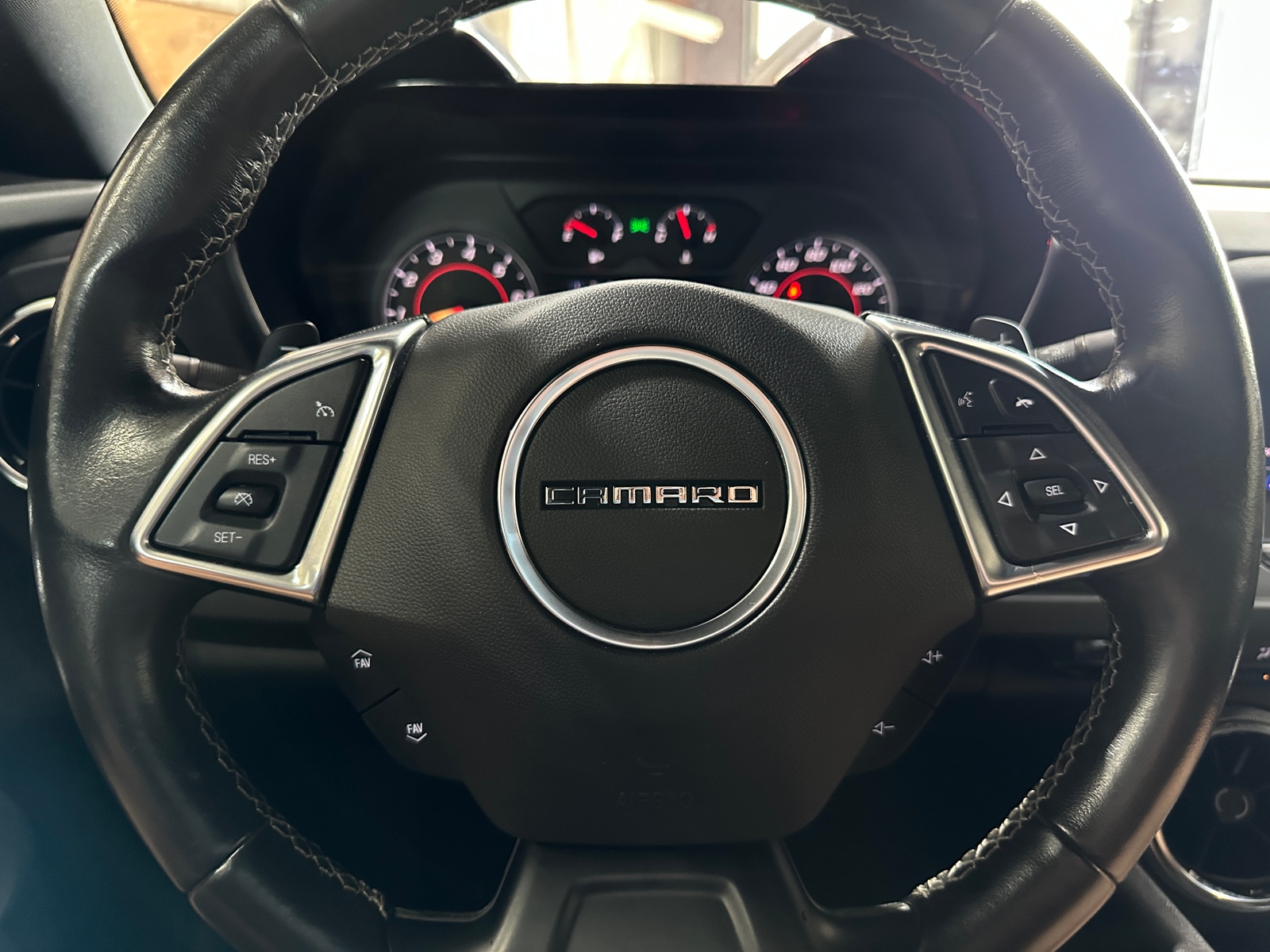 Thumbnail: 2021 Chevrolet Camaro - 4