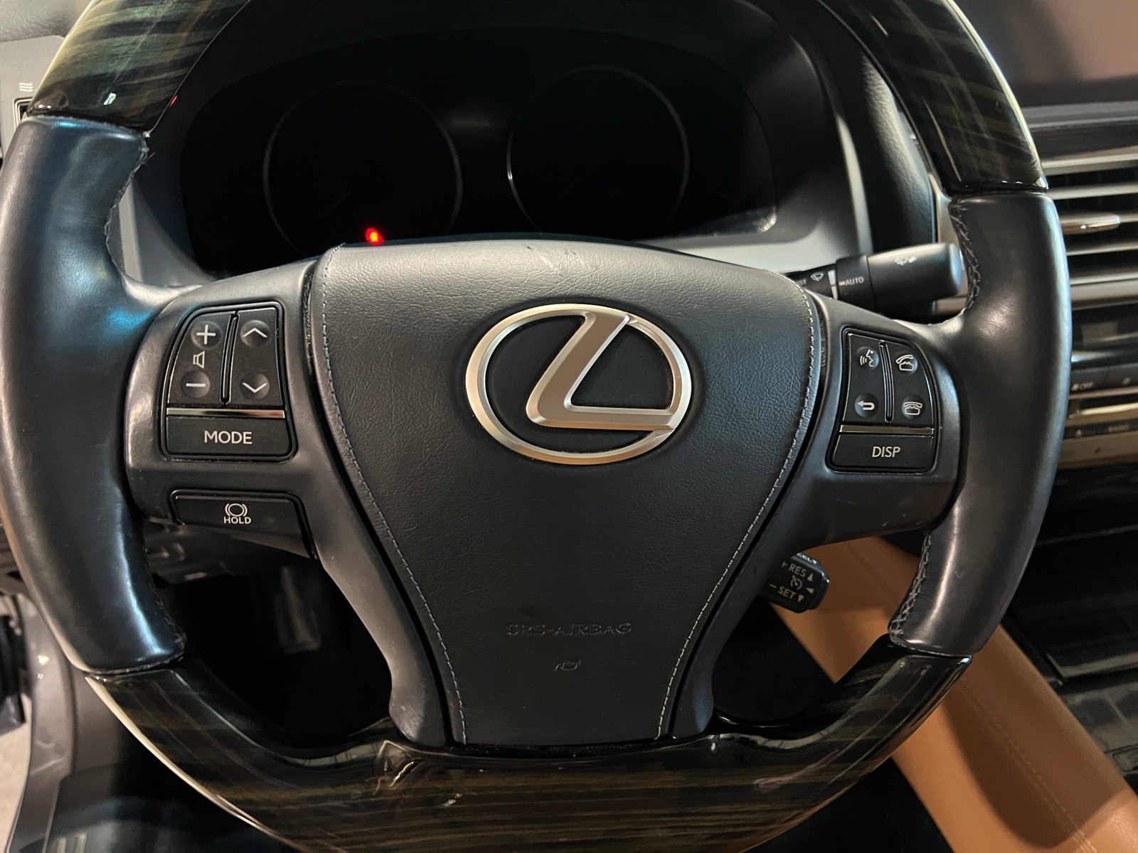 Thumbnail: 2013 Lexus LS - 4