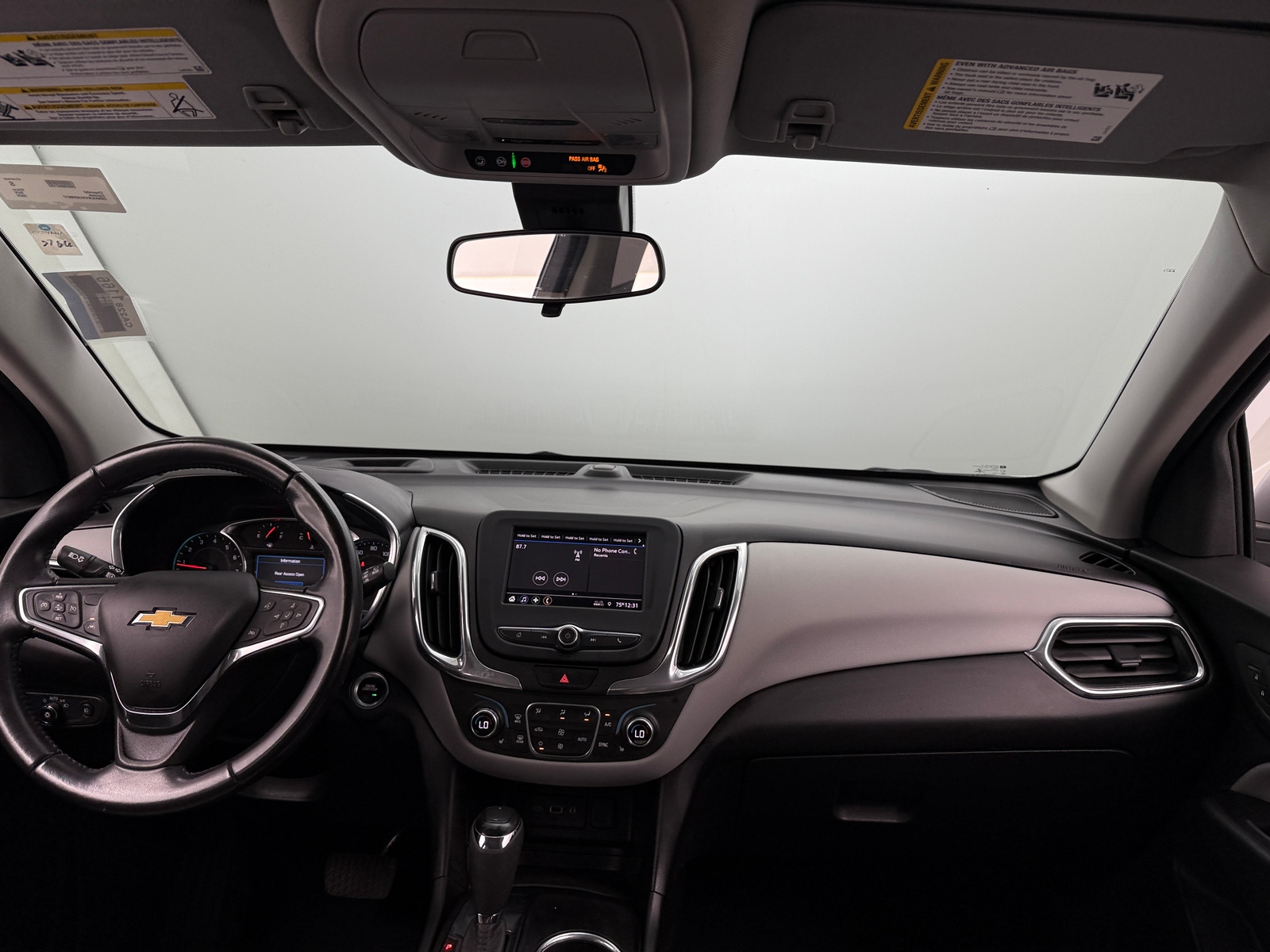 Thumbnail: 2020 Chevrolet Equinox - 3