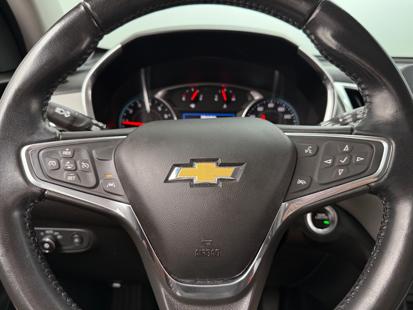 Thumbnail: 2020 Chevrolet Equinox - 5