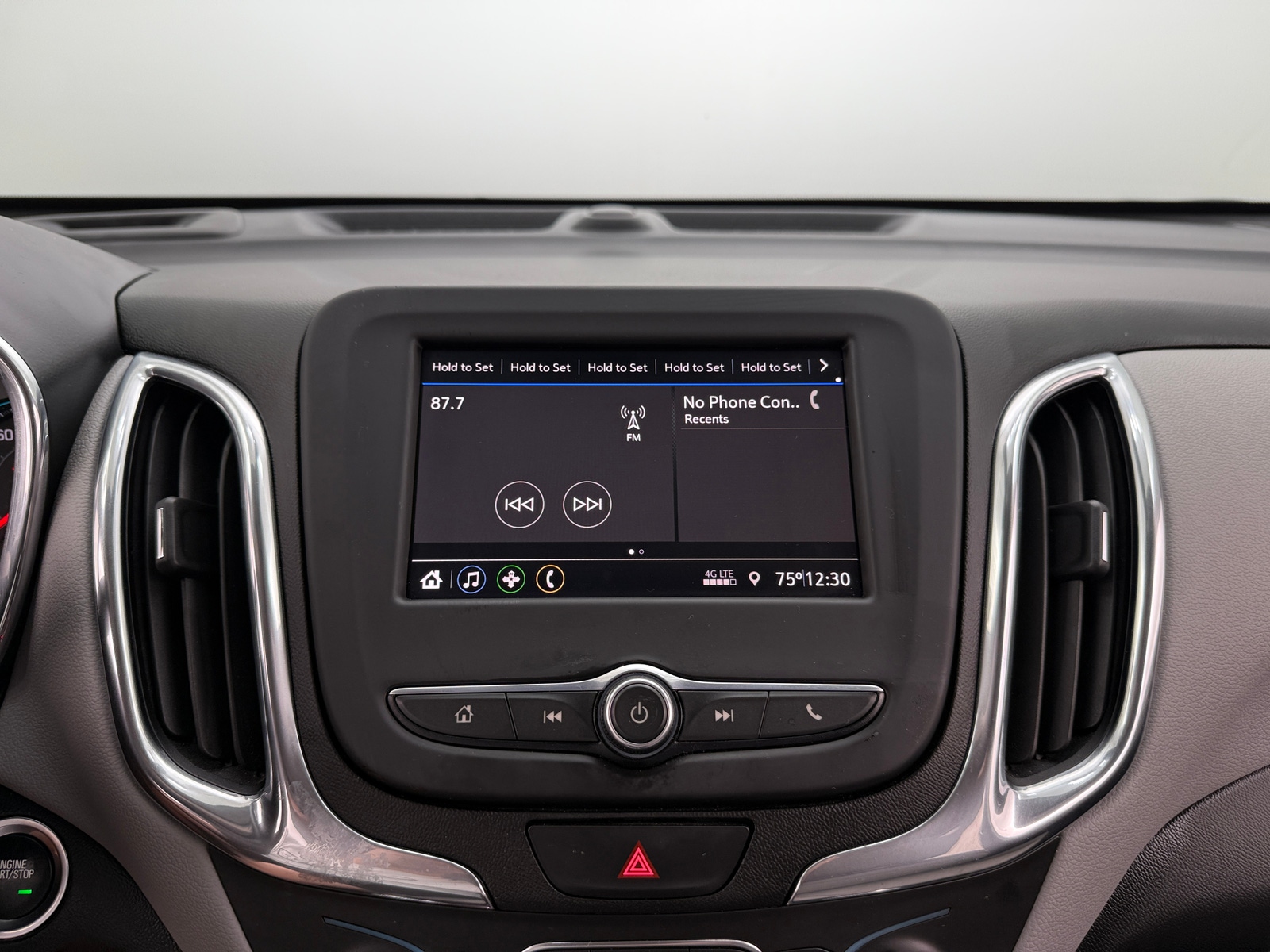 Thumbnail: 2020 Chevrolet Equinox - 4