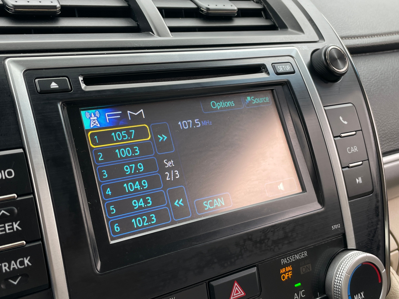 Thumbnail: 2012 Toyota Camry - 4