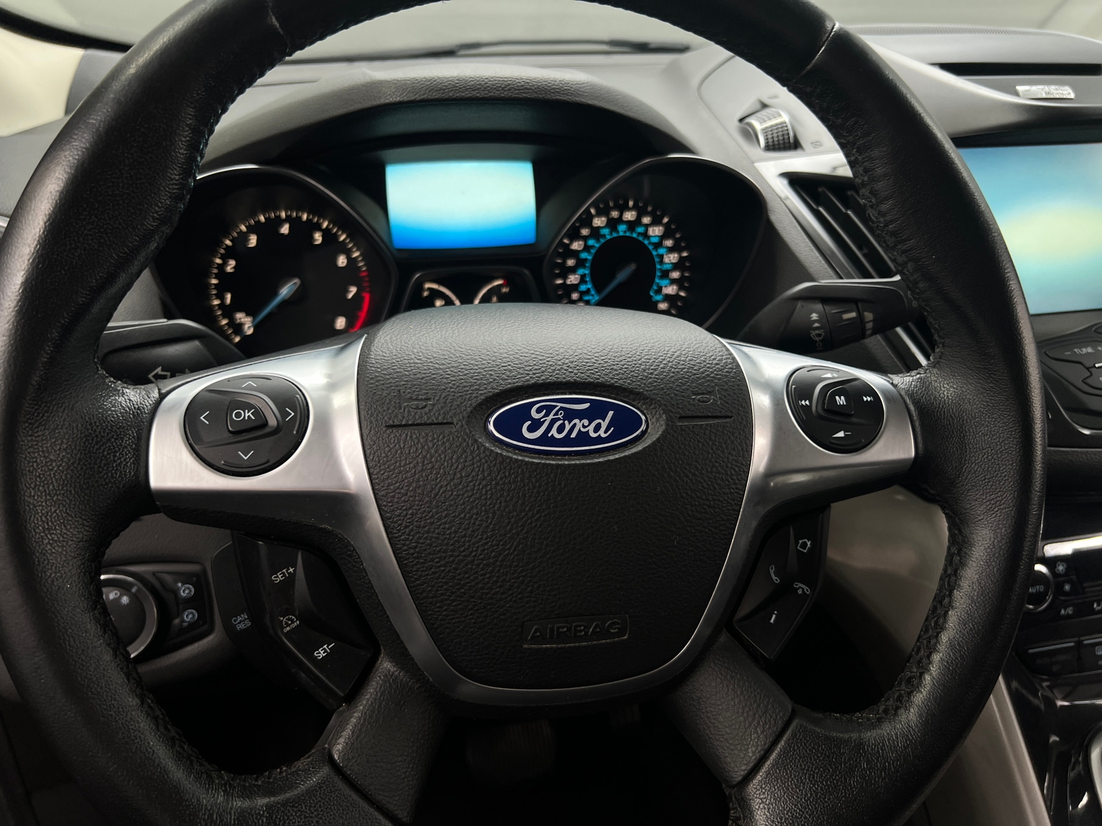 Thumbnail: 2013 Ford Escape - 4