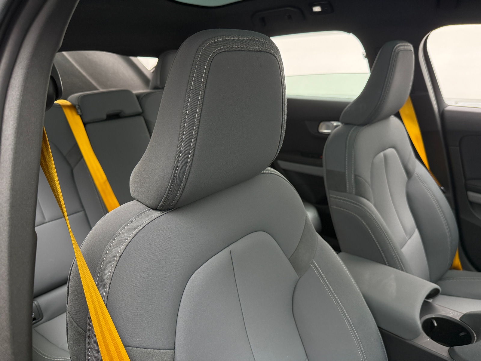 Thumbnail: 2022 Polestar 2 - 2