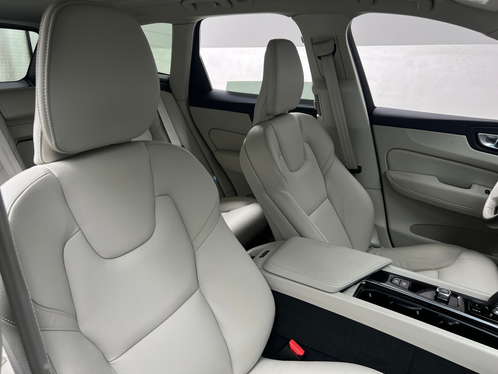 Thumbnail: 2024 Volvo XC60 - 2