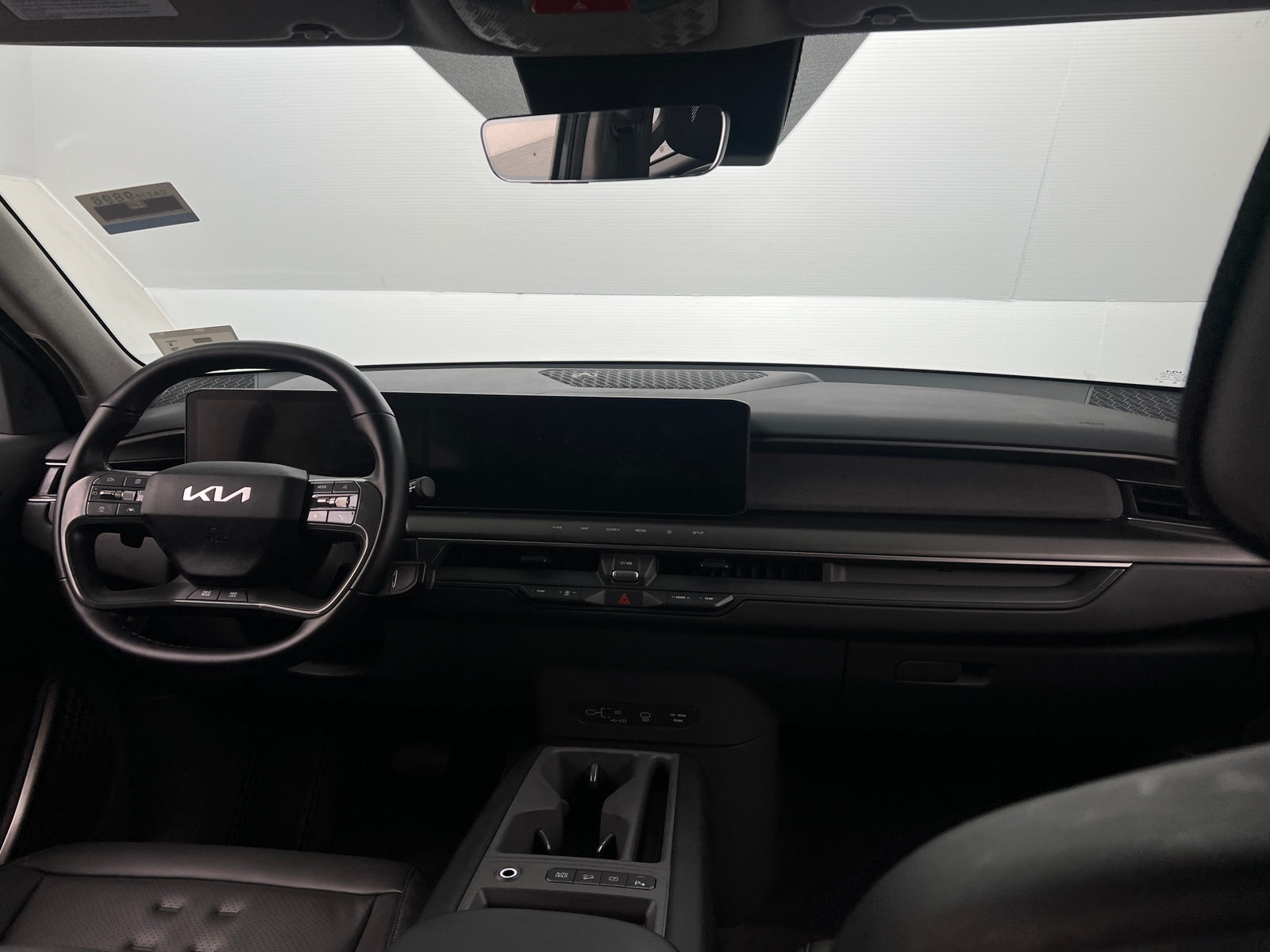 Thumbnail: 2024 Kia EV9 - 2