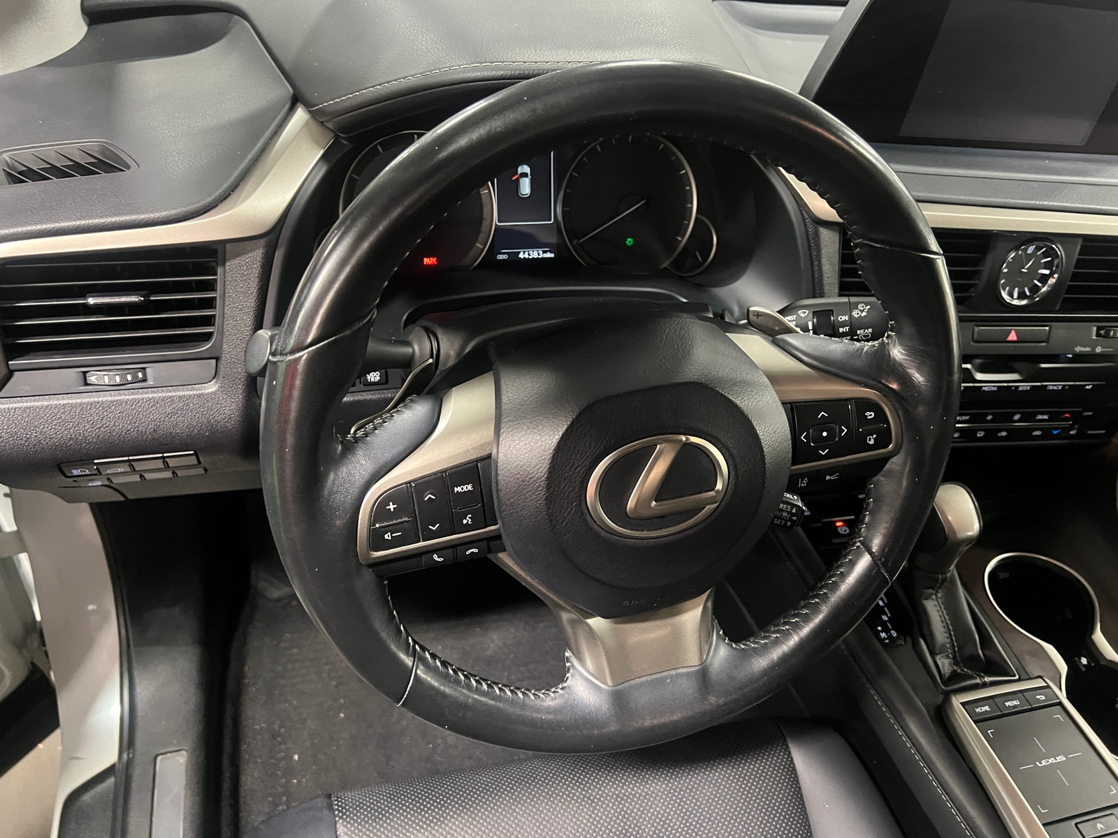 Thumbnail: 2021 Lexus RX - 4