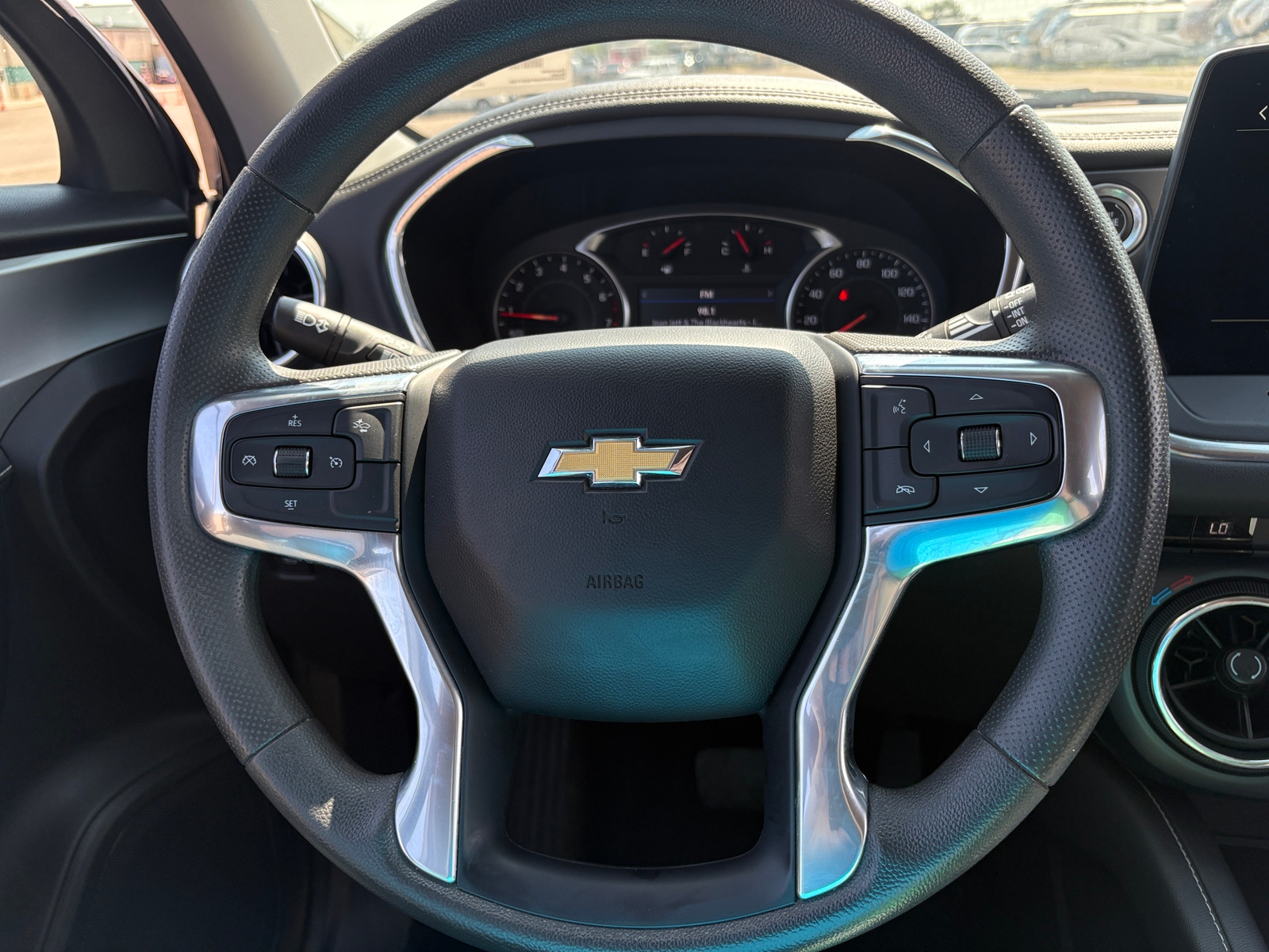 Thumbnail: 2023 Chevrolet Blazer - 5