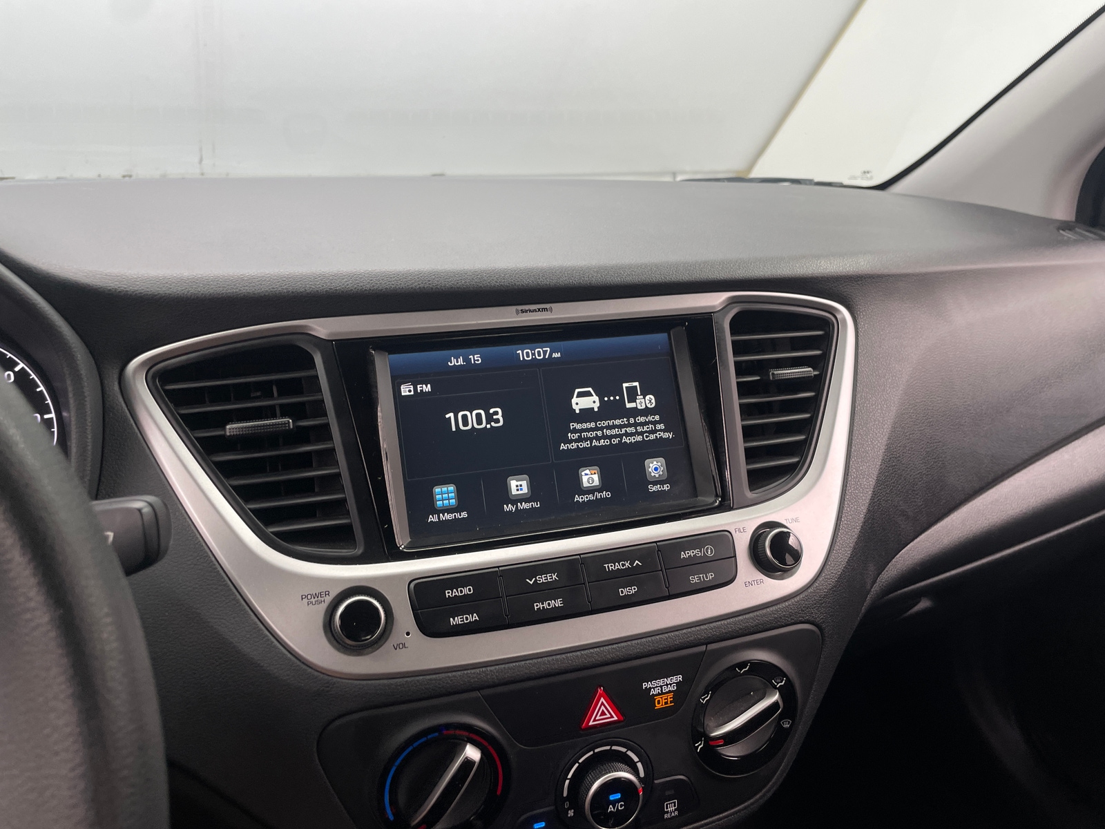 Thumbnail: 2021 Hyundai Accent - 4