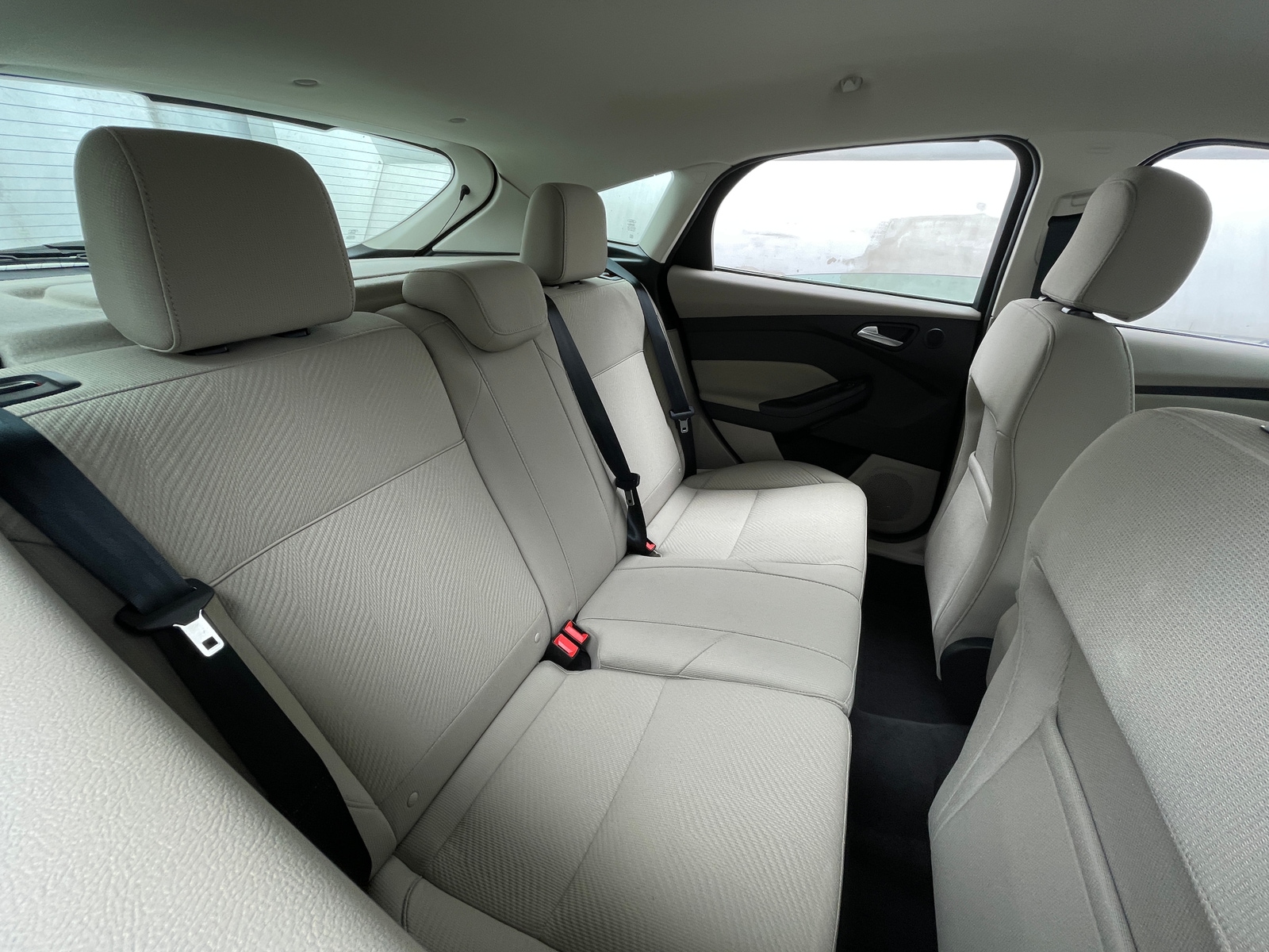 Thumbnail: 2016 Ford Focus - 6