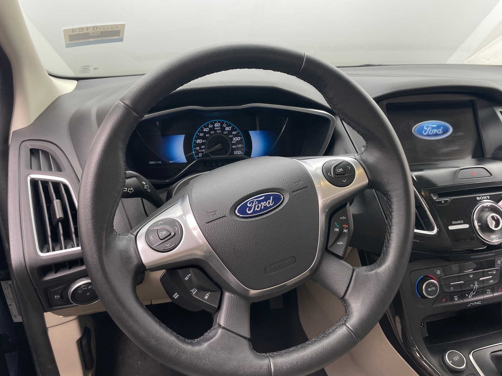 Thumbnail: 2016 Ford Focus - 5