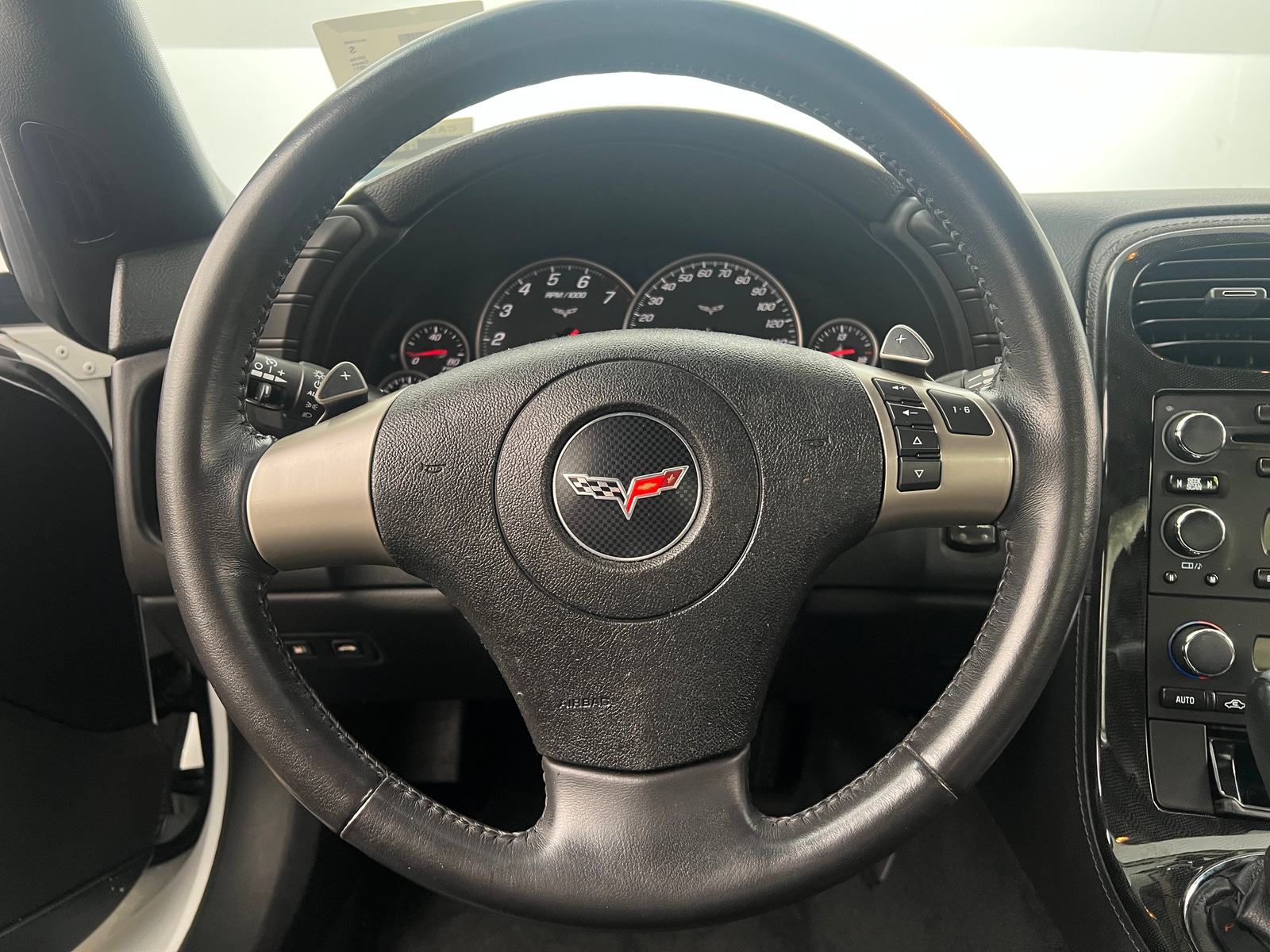 Thumbnail: 2011 Chevrolet Corvette - 3