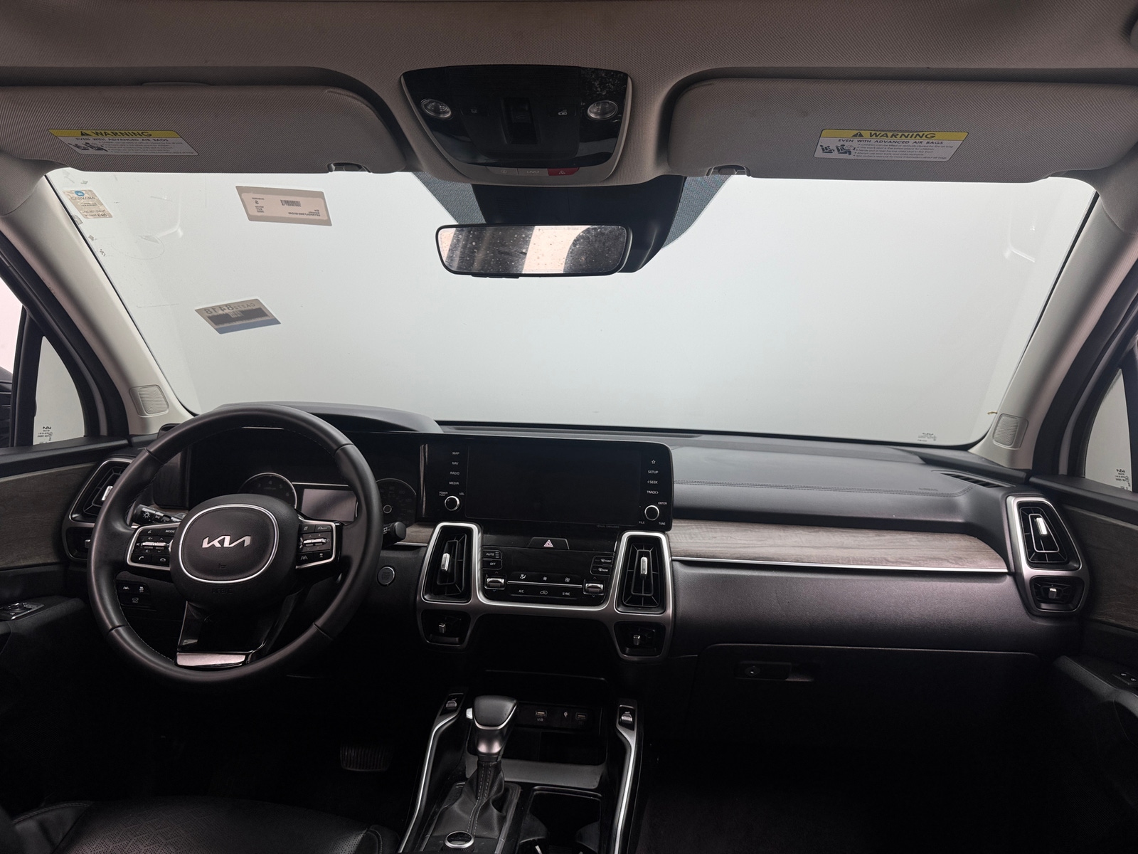 Thumbnail: 2022 Kia Sorento - 2