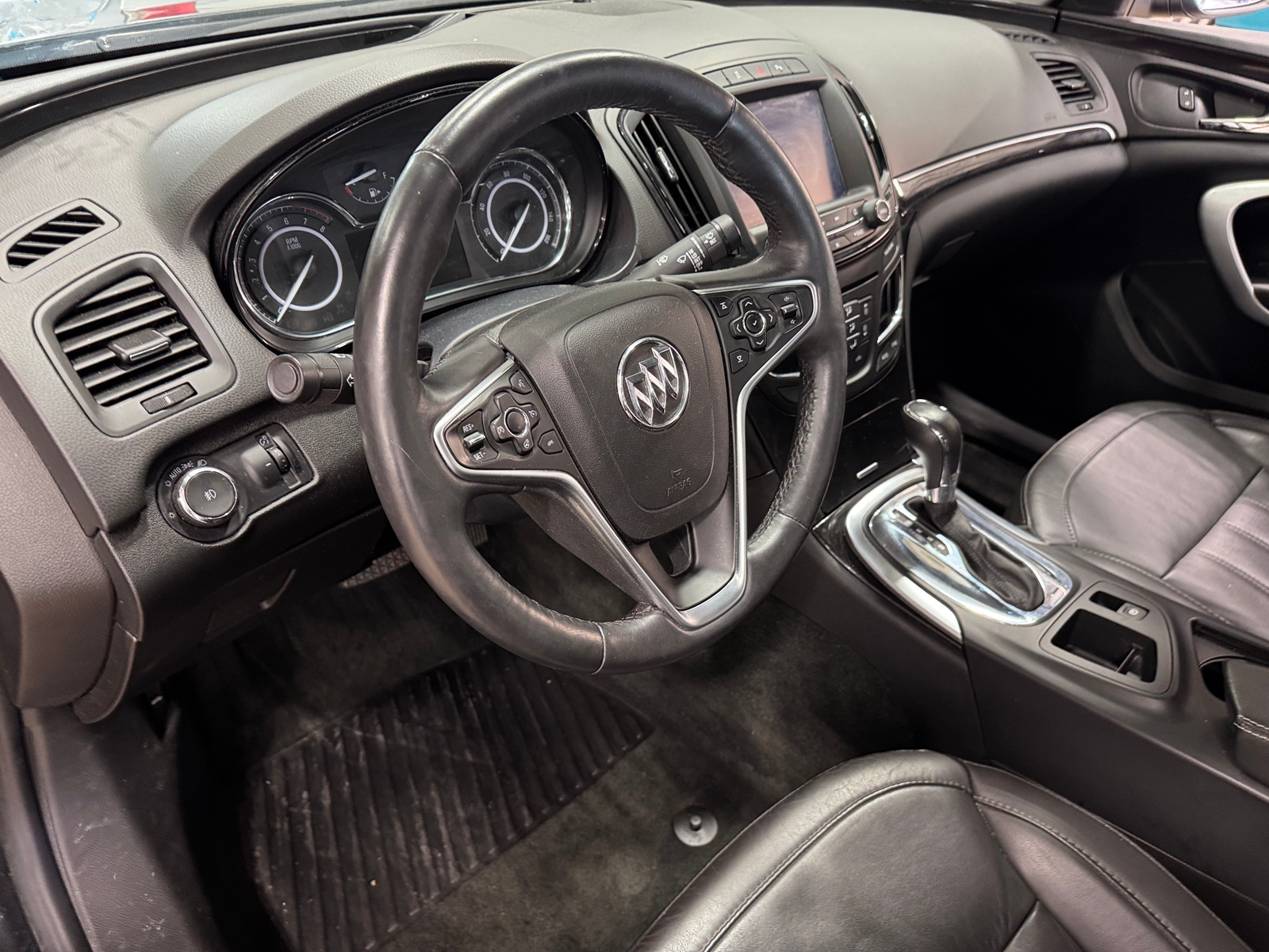 Thumbnail: 2015 Buick Regal - 2